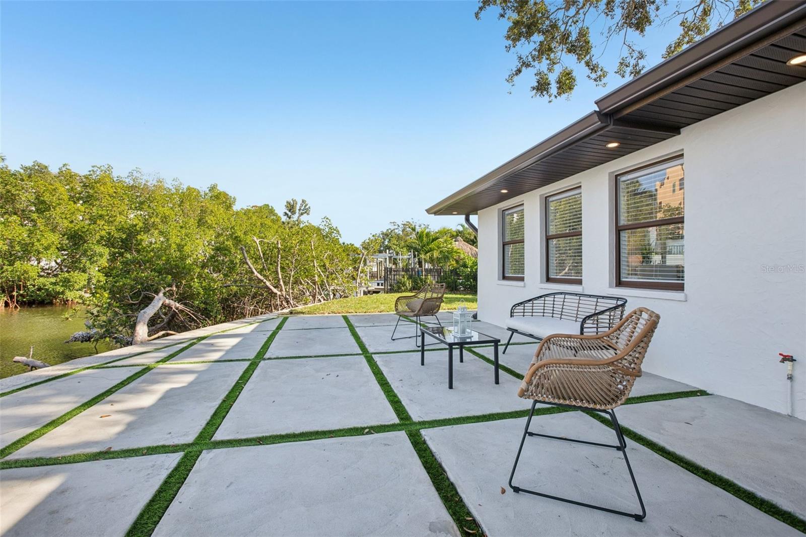 St Petersburg, Florida, 33703, United States, 3 Bedrooms Bedrooms, ,2 BathroomsBathrooms,Residential,Active,2001373