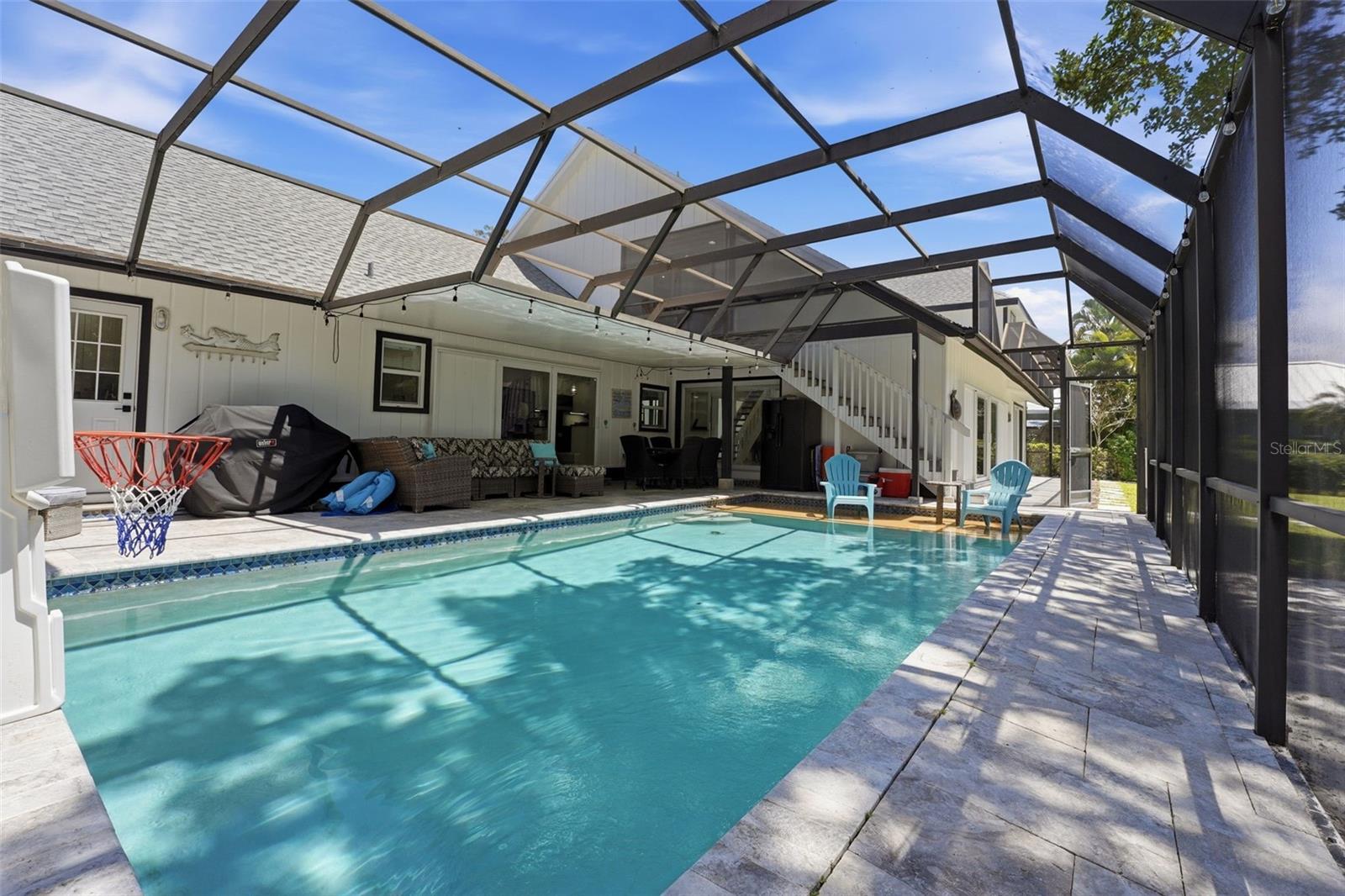 Sarasota, Florida, 34242, United States, 5 Bedrooms Bedrooms, ,4 BathroomsBathrooms,Residential,Active,2045533