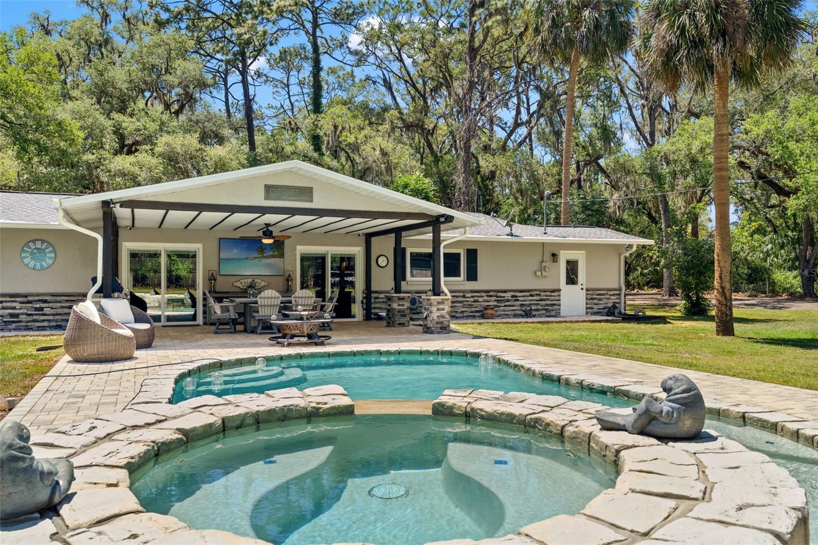 Crystal River, Florida, 34428, United States, 3 Bedrooms Bedrooms, ,3 BathroomsBathrooms,Residential,Active,2045556