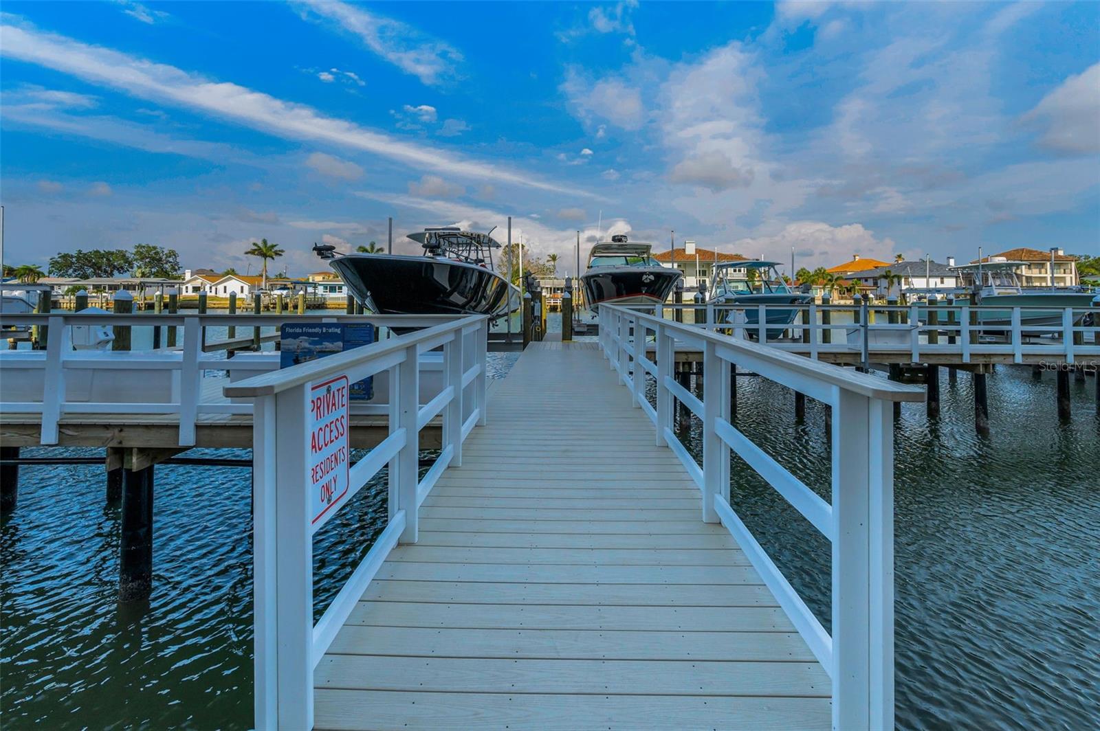 Clearwater Beach, Florida, 33767, United States, 3 Bedrooms Bedrooms, ,2 BathroomsBathrooms,Residential,Active,1998584