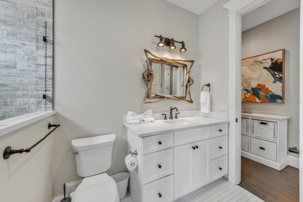 Bradenton Beach, Florida, 34217, United States, 5 Bedrooms Bedrooms, ,6 BathroomsBathrooms,Residential,Active,1908168