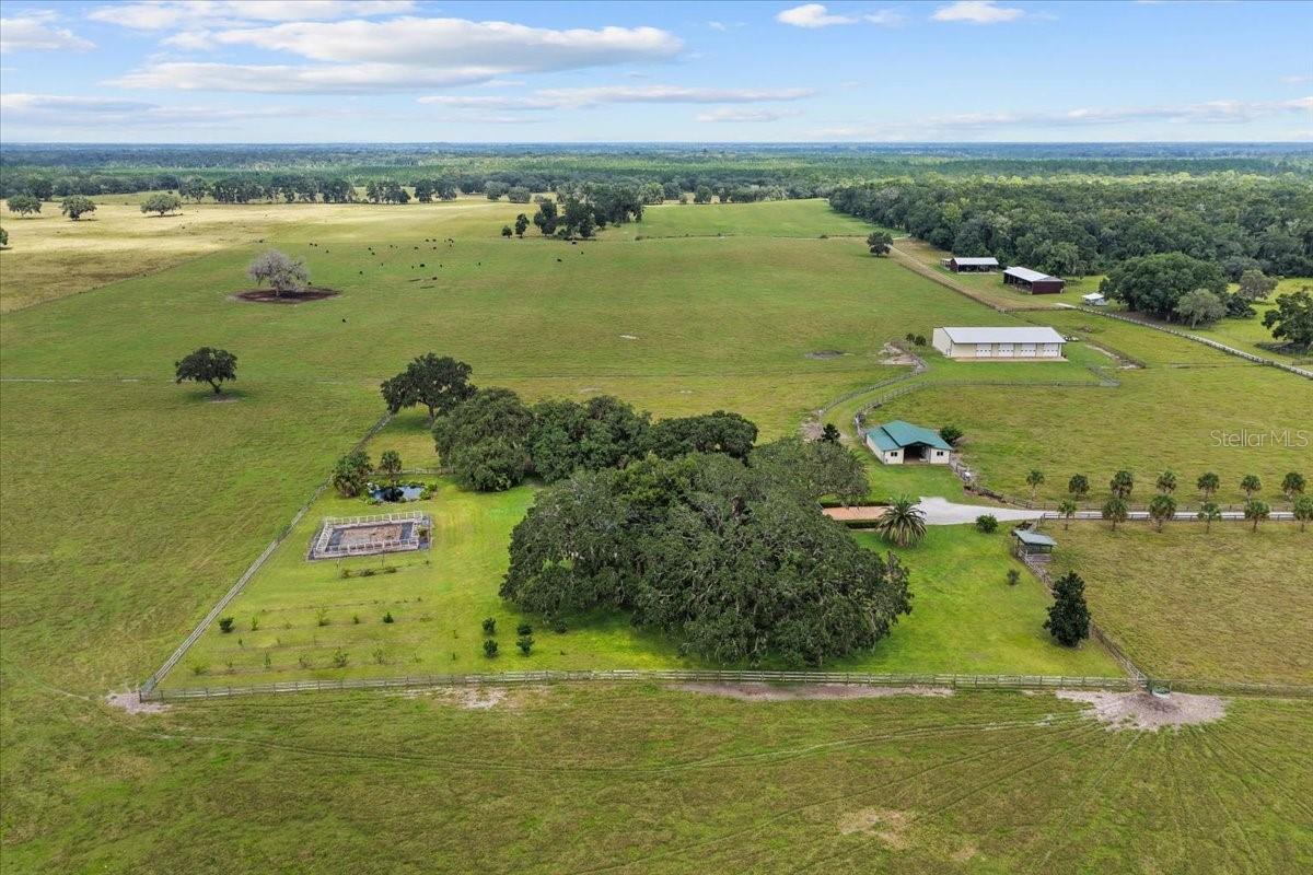Chiefland, Florida, 32626, United States, 4 Bedrooms Bedrooms, ,5 BathroomsBathrooms,Residential,Active,1954337