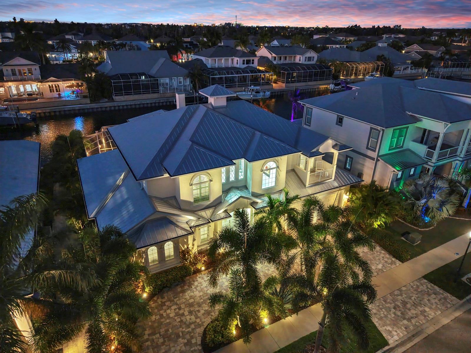 Apollo Beach, Florida, 33572, United States, 3 Bedrooms Bedrooms, ,4 BathroomsBathrooms,Residential,Active,1972155