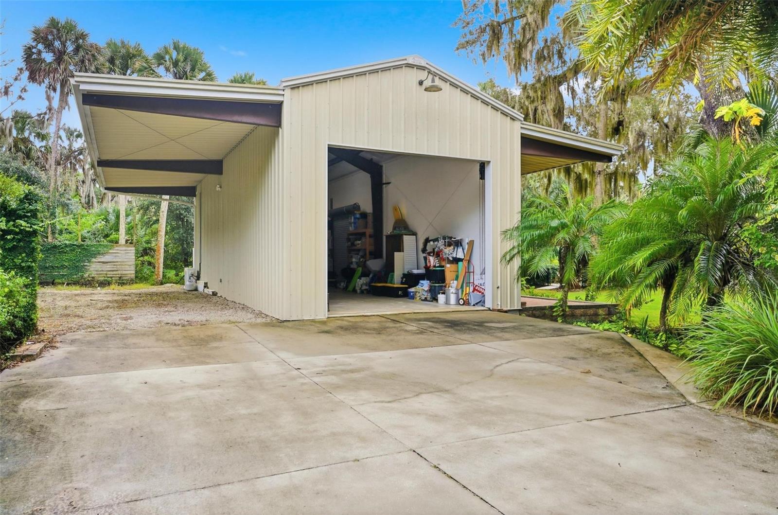 Palm Coast, Florida, 32137, United States, 4 Bedrooms Bedrooms, ,3 BathroomsBathrooms,Residential,Active,1997633