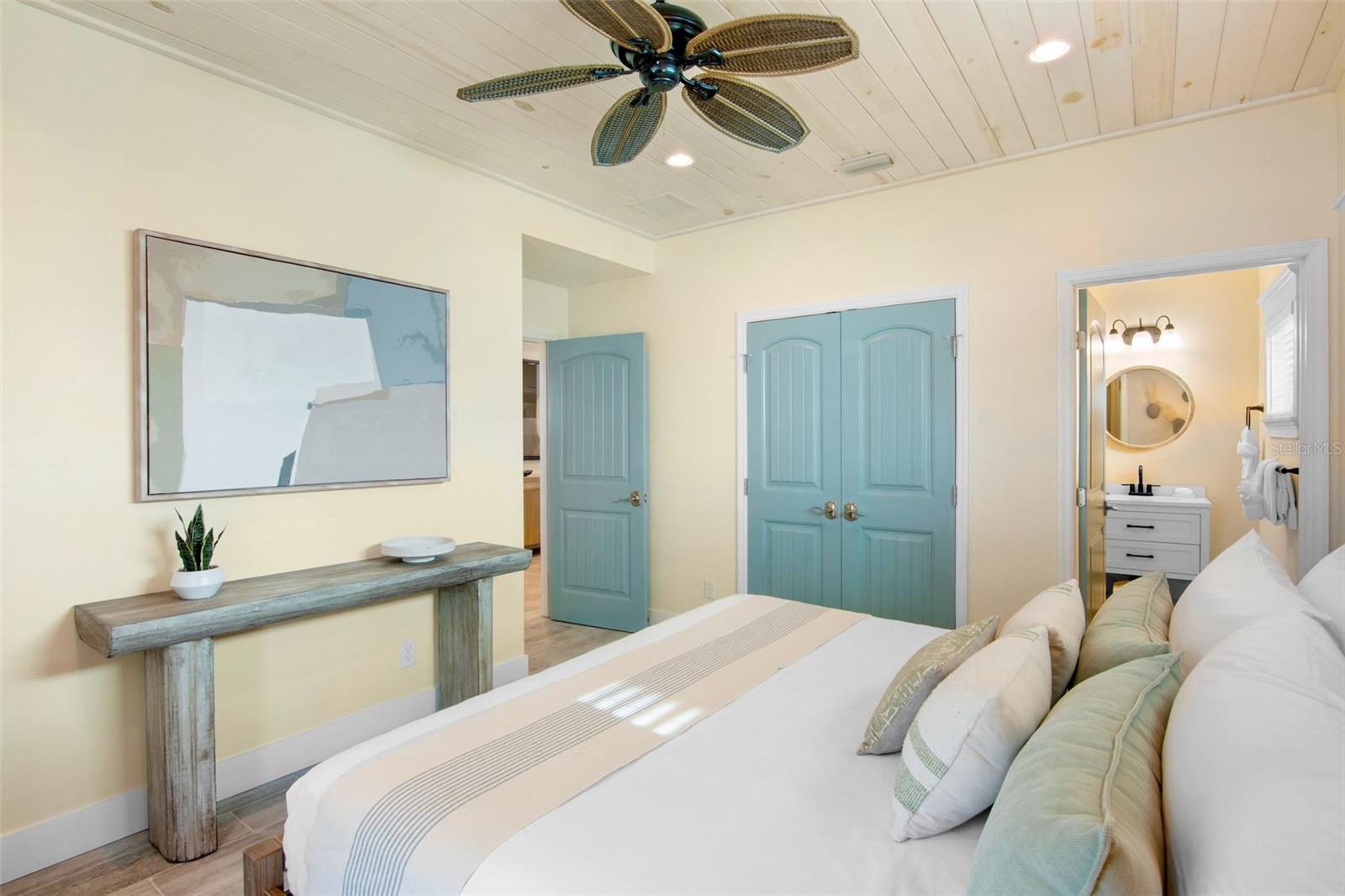 Anna Maria, Florida, 34216, United States, 2 Bedrooms Bedrooms, ,2 BathroomsBathrooms,Residential,Active,2006773