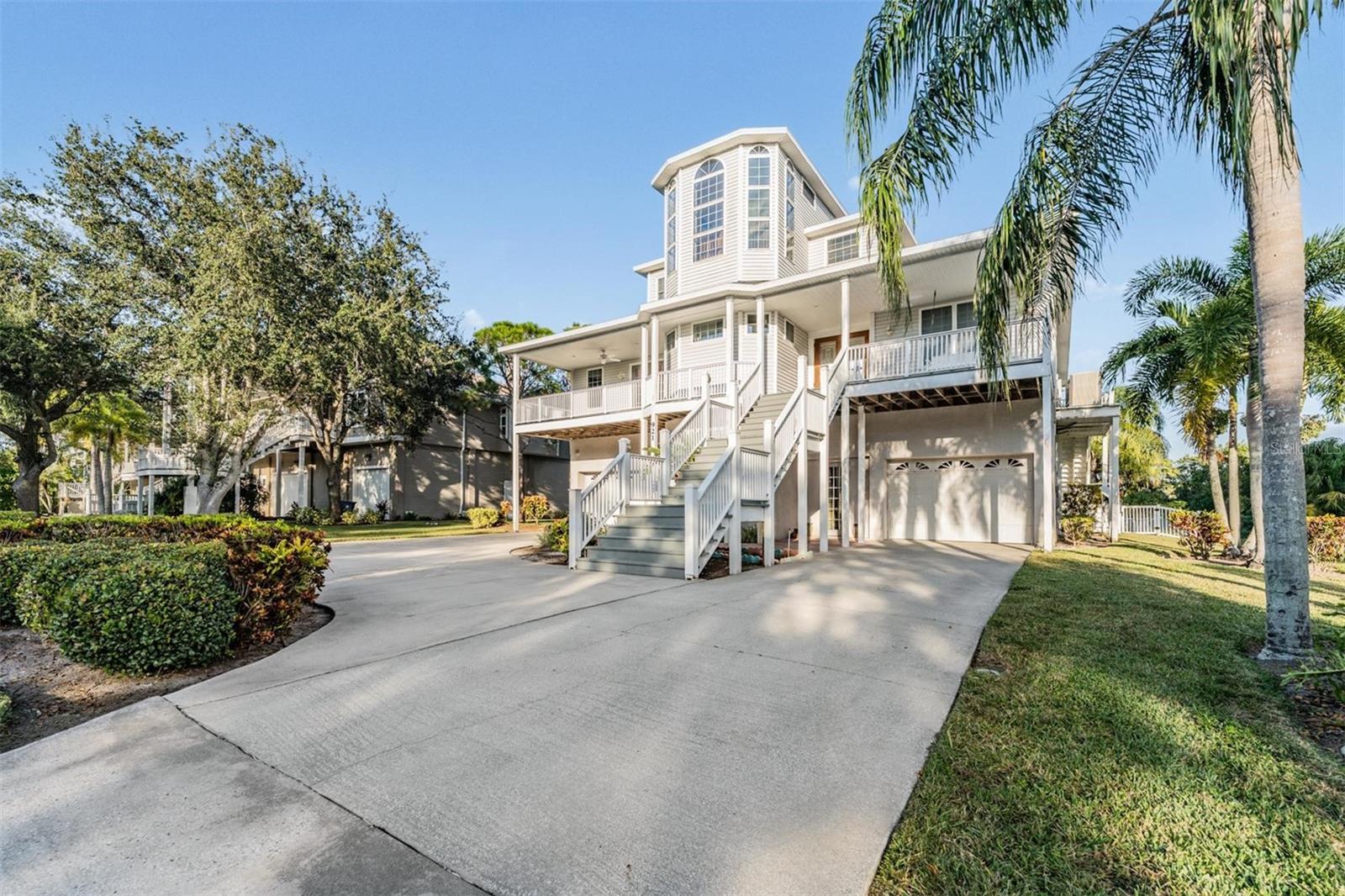 Crystal Beach, Florida, 34681, United States, 4 Bedrooms Bedrooms, ,6 BathroomsBathrooms,Residential,Active,1987215