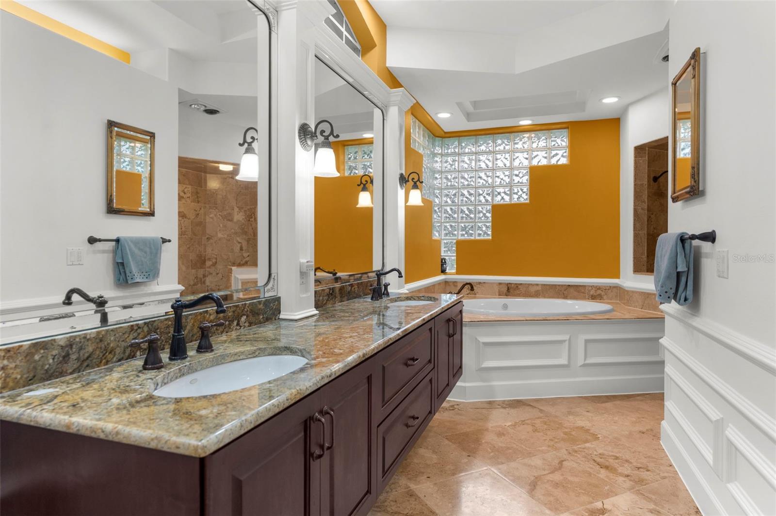 Tarpon Springs, Florida, 34689, United States, 4 Bedrooms Bedrooms, ,3 BathroomsBathrooms,Residential,Active,1900413