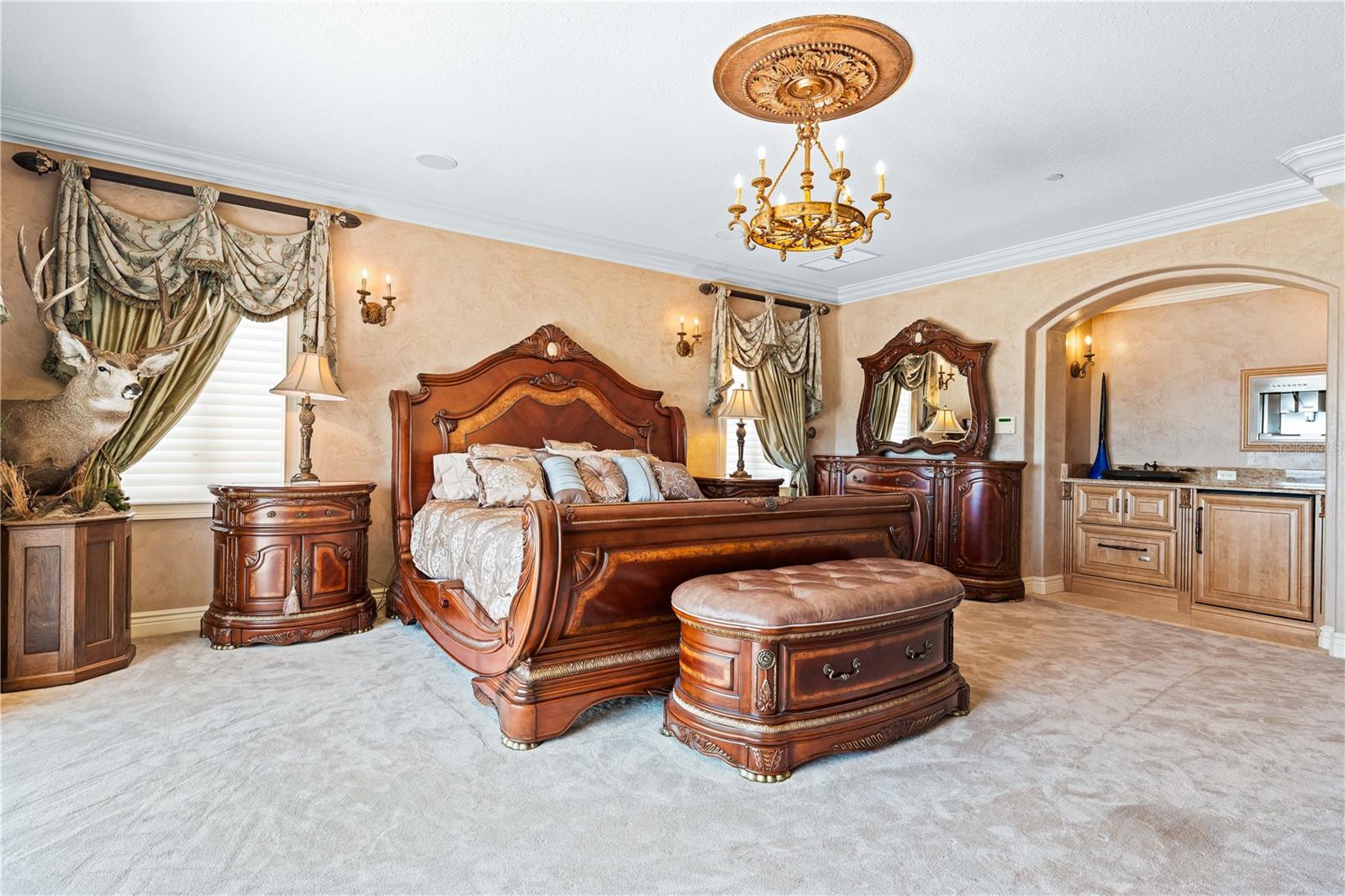 Sarasota, Florida, 34236, United States, 5 Bedrooms Bedrooms, ,6 BathroomsBathrooms,Residential,Active,1834475