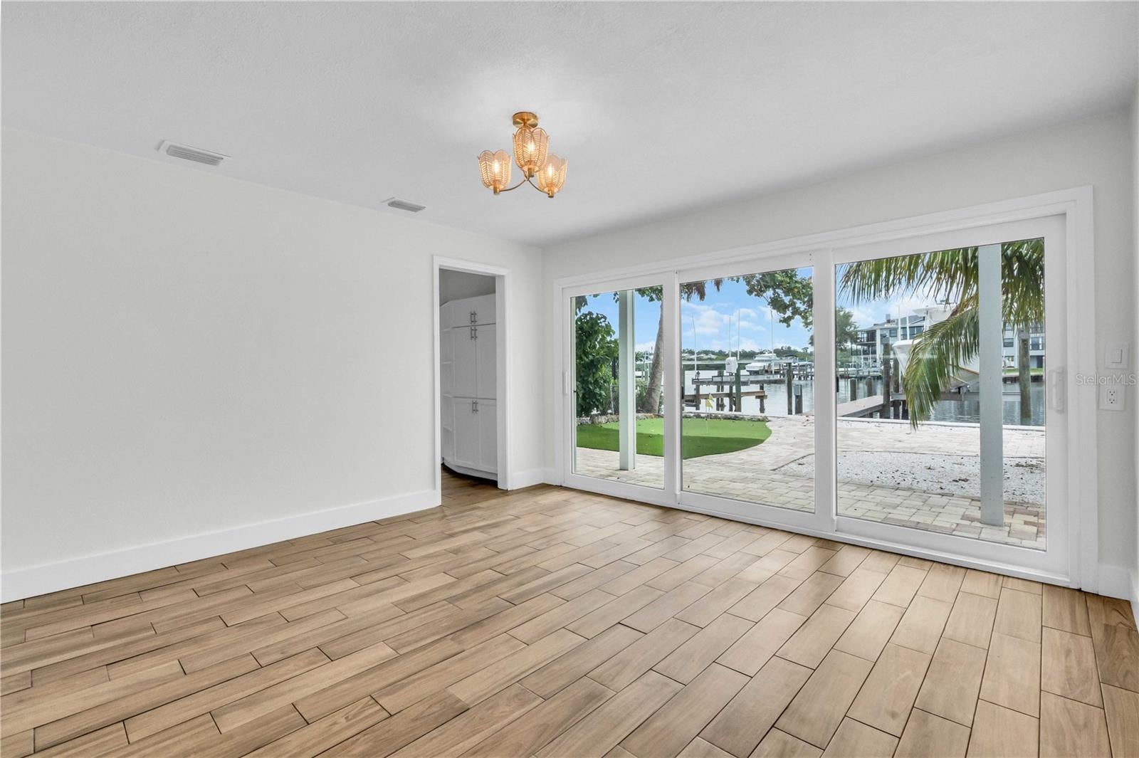 Indian Rocks Beach, Florida, 33785, United States, 3 Bedrooms Bedrooms, ,3 BathroomsBathrooms,Residential,Active,1945092