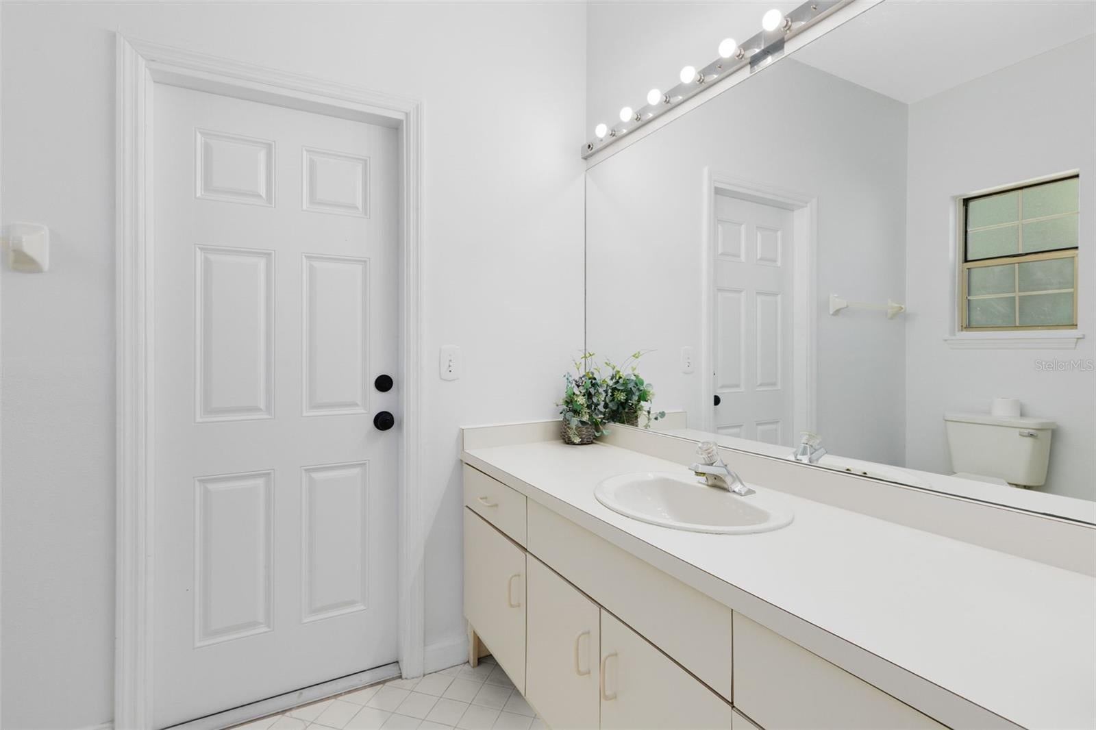 Winter Park, Florida, 32789, United States, 5 Bedrooms Bedrooms, ,4 BathroomsBathrooms,Residential,Active,1997586