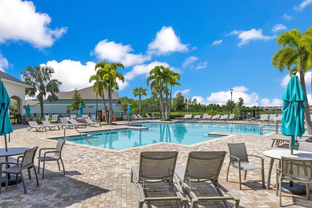 Orlando, Florida, 32827, United States, 4 Bedrooms Bedrooms, ,3 BathroomsBathrooms,Residential,Active,1849519