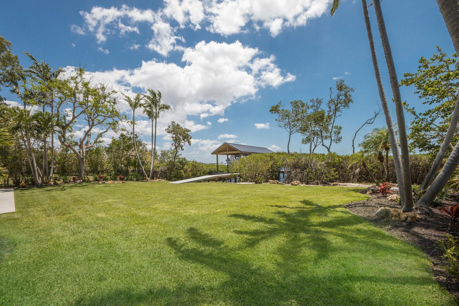 Bradenton, Florida, 34209, United States, 5 Bedrooms Bedrooms, ,6 BathroomsBathrooms,Residential,Active,1800164