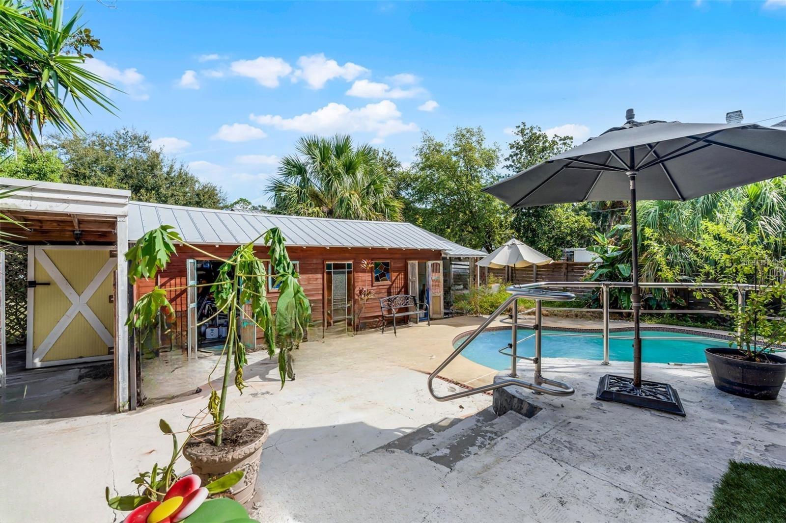 300 E 20TH ST, SANFORD, FL 32771, photo 4 of 41