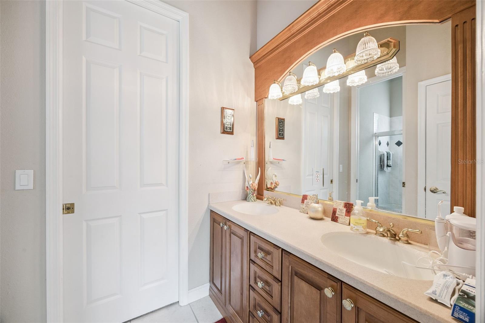 Orlando, Florida, 32836, United States, 5 Bedrooms Bedrooms, ,4 BathroomsBathrooms,Residential,Active,2010569