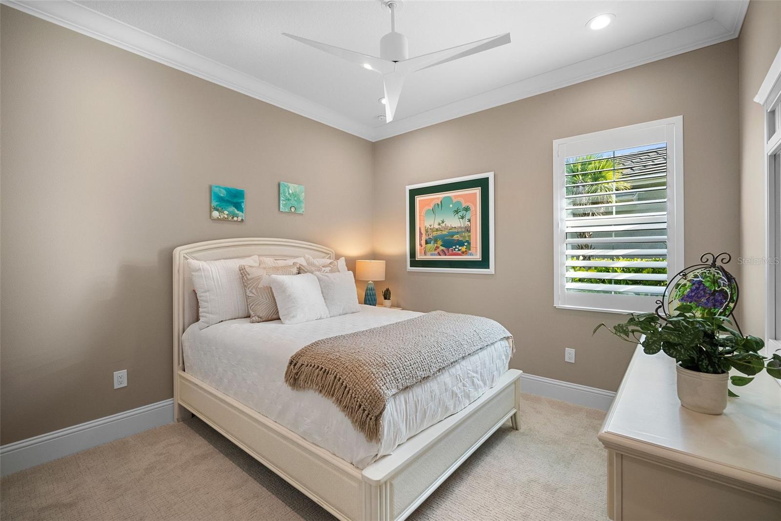 Bradenton, Florida, 34202, United States, 3 Bedrooms Bedrooms, ,4 BathroomsBathrooms,Residential,Active,1987272