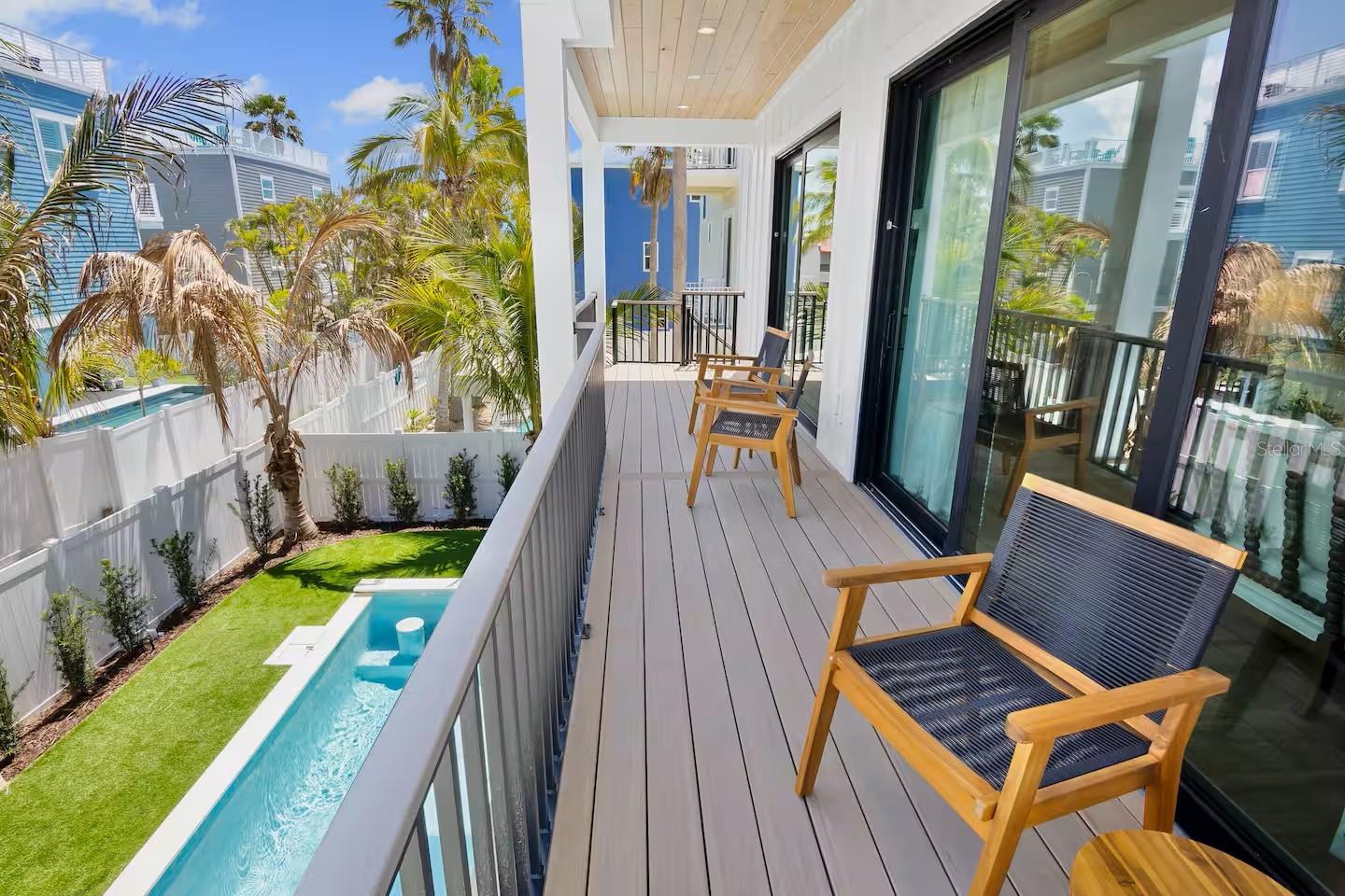 Bradenton Beach, Florida, 34217, United States, 7 Bedrooms Bedrooms, ,7 BathroomsBathrooms,Residential,Active,1971023