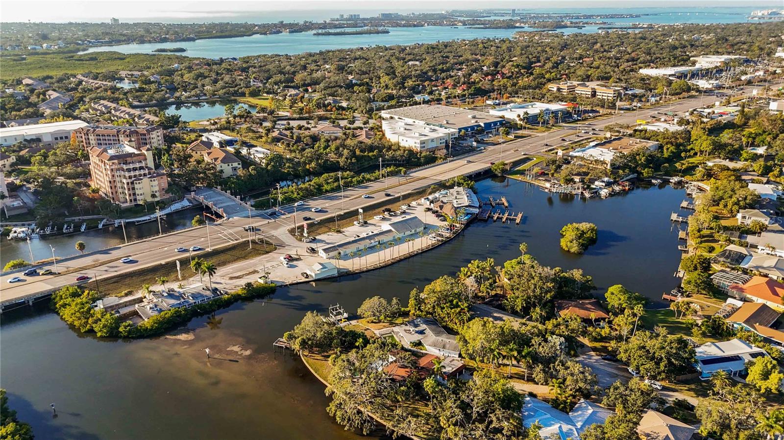 Sarasota, Florida, 34231, United States, 3 Bedrooms Bedrooms, ,2 BathroomsBathrooms,Residential,Active,2008733