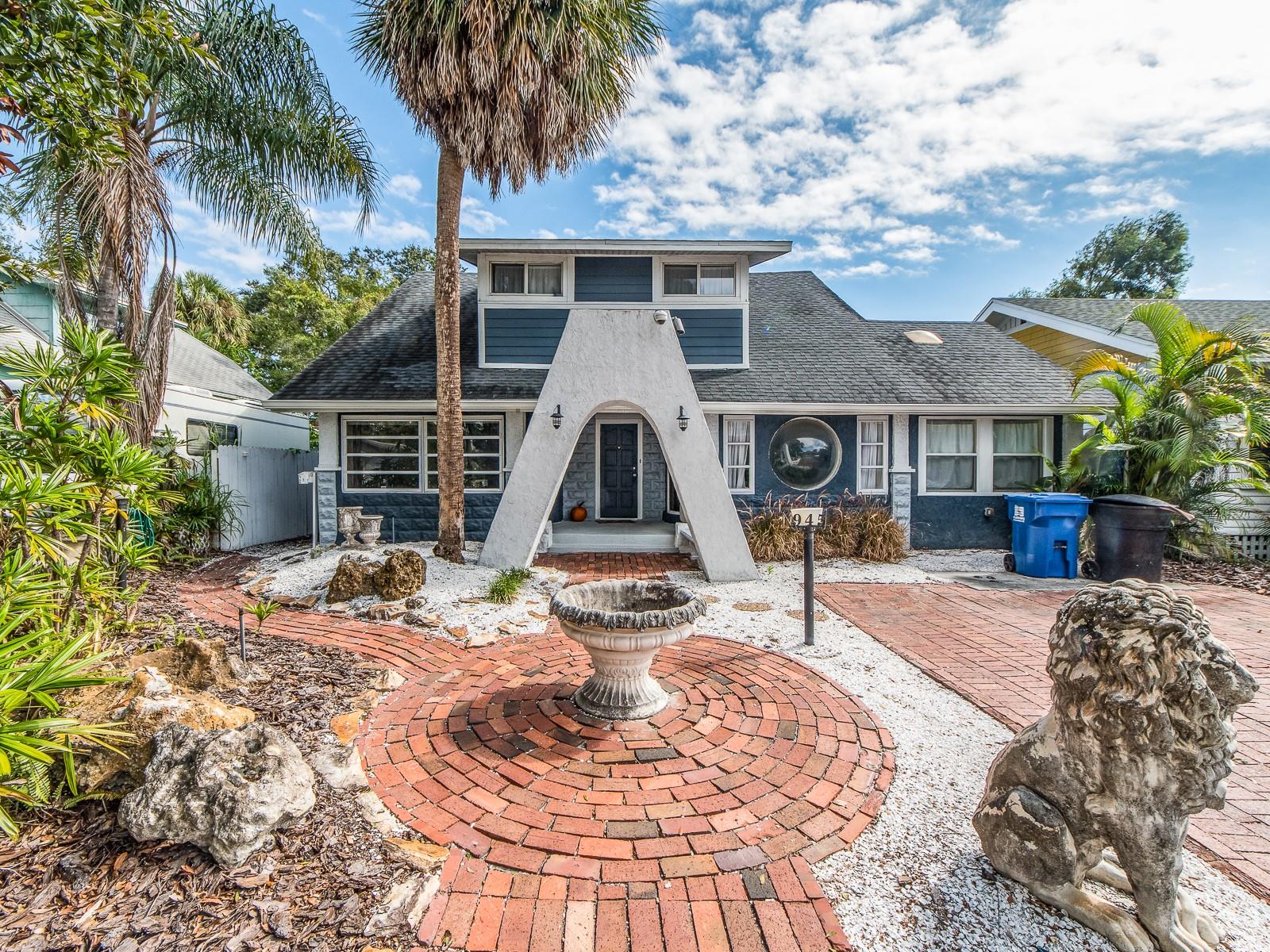 St Petersburg, Florida, 33705, United States, 6 Bedrooms Bedrooms, ,4 BathroomsBathrooms,Residential,Active,1986869