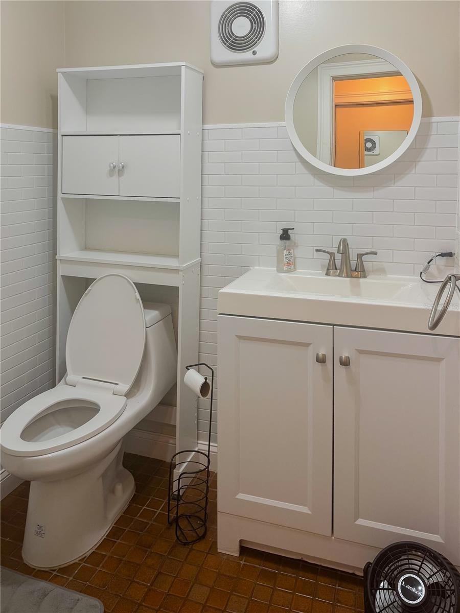 St Petersburg, Florida, 33705, United States, 6 Bedrooms Bedrooms, ,4 BathroomsBathrooms,Residential,Active,1986869