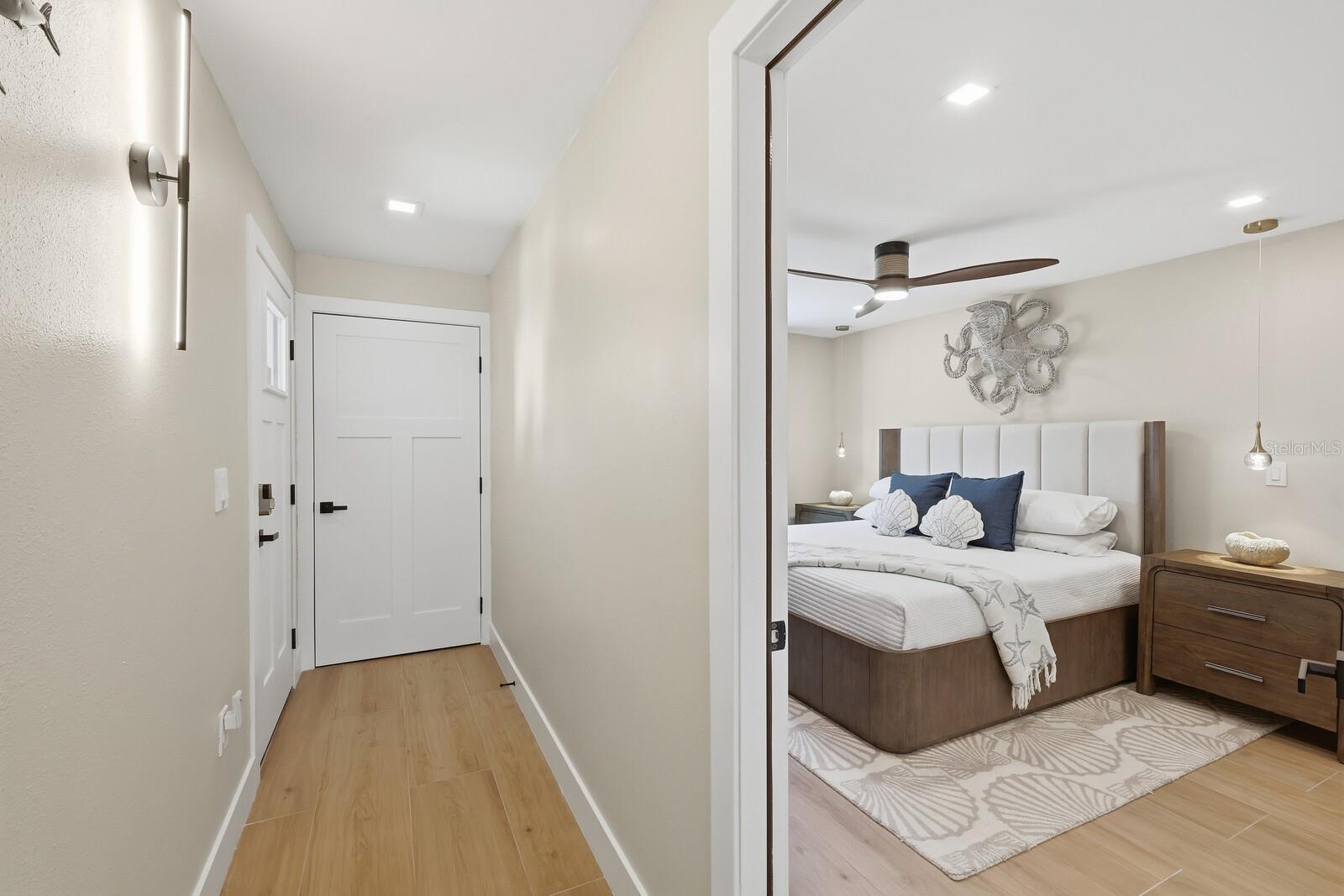 Holmes Beach, Florida, 34217, United States, 1 Bedroom Bedrooms, ,1 BathroomBathrooms,Residential,Active,1971768