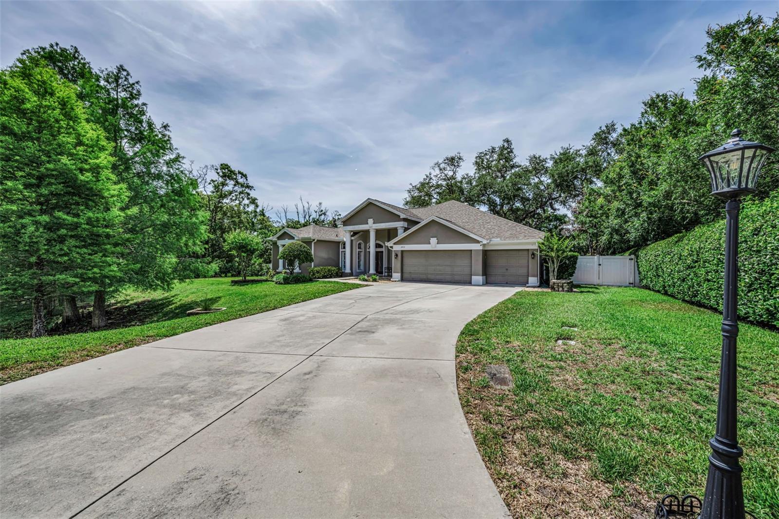 Dunedin, Florida, 34698, United States, 4 Bedrooms Bedrooms, ,3 BathroomsBathrooms,Residential,Active,2045023