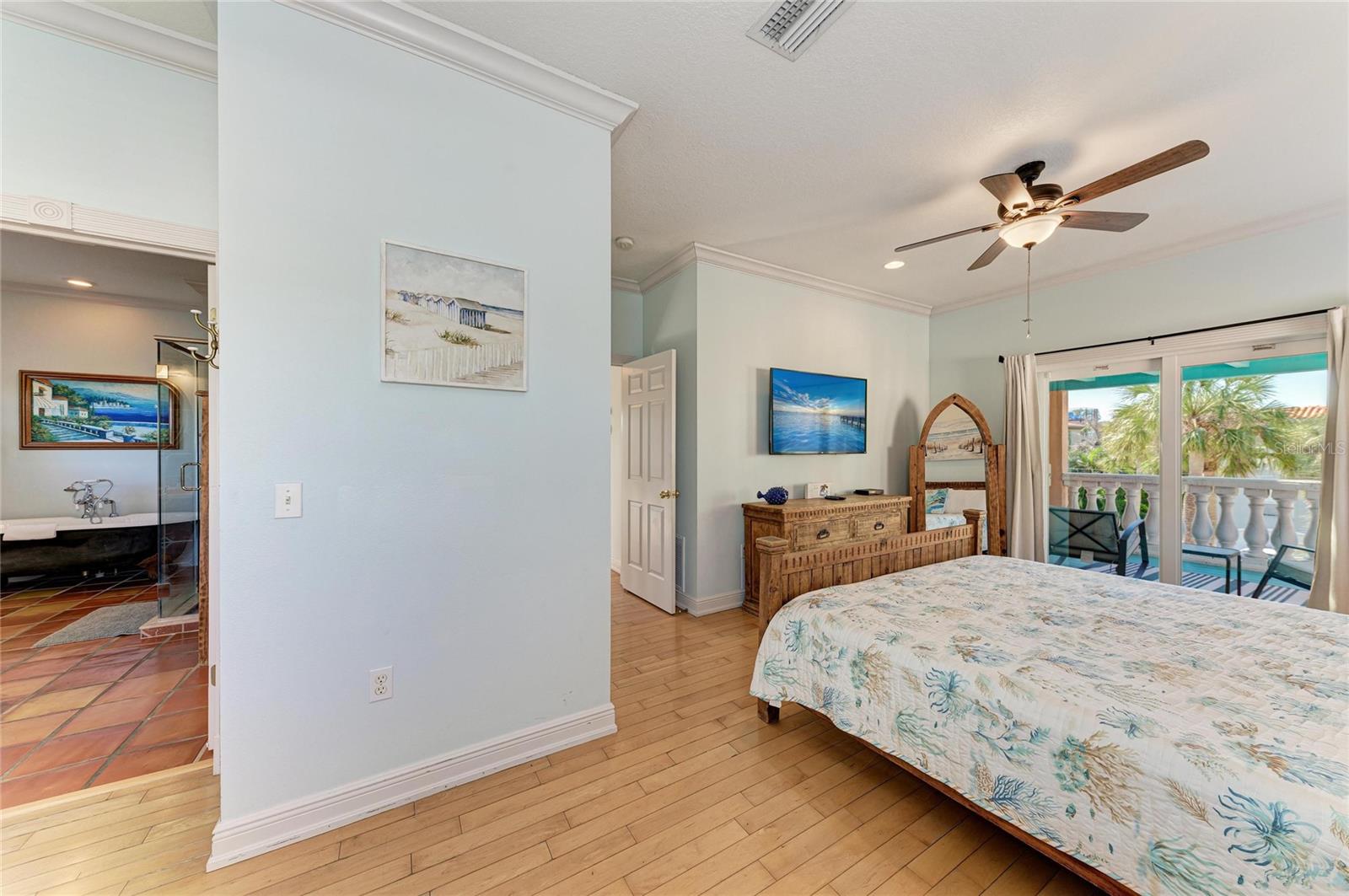 Holmes Beach, Florida, 34217, United States, 3 Bedrooms Bedrooms, ,3 BathroomsBathrooms,Residential,Active,1973325