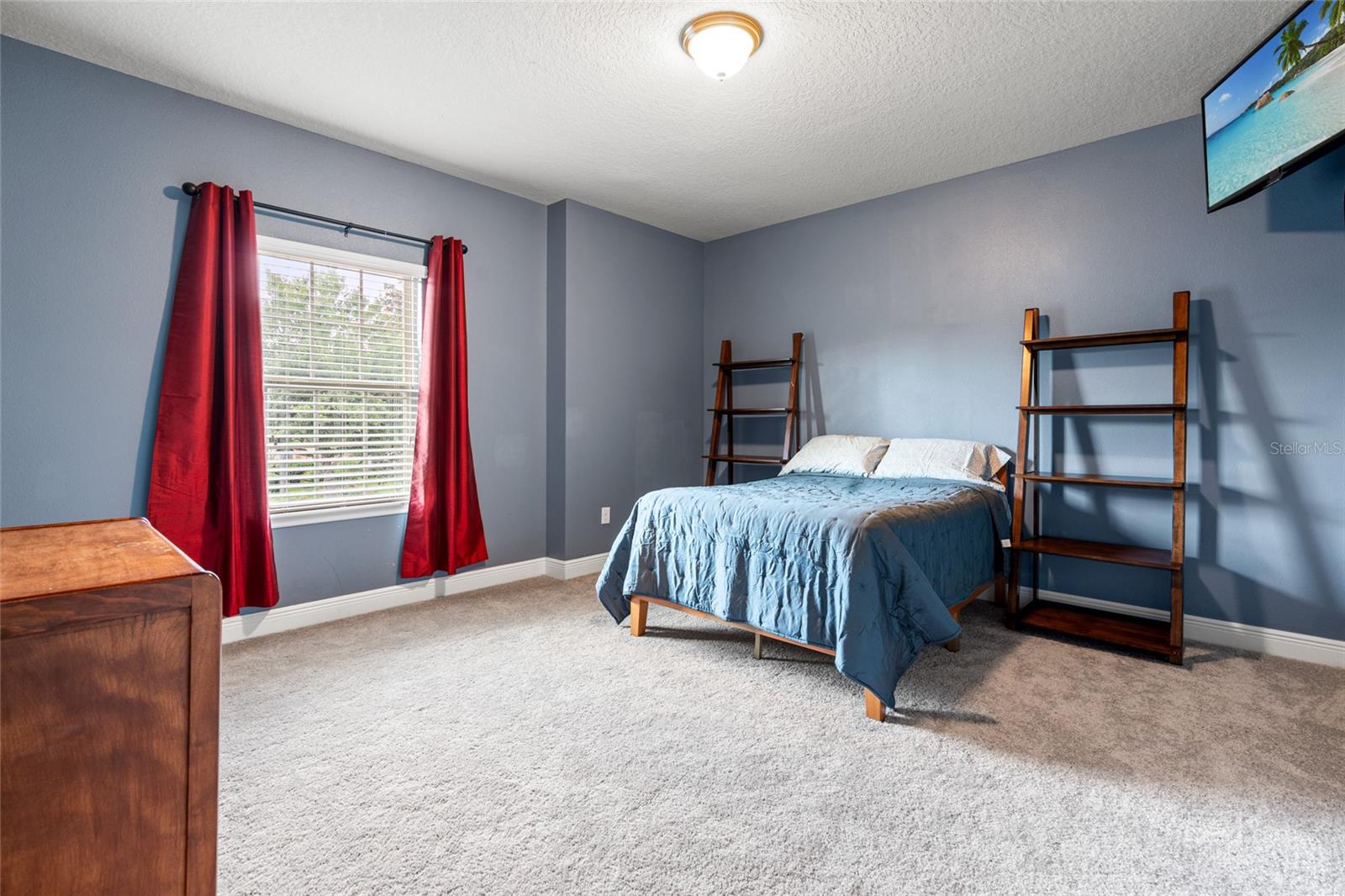 Lutz, Florida, 33549, United States, 7 Bedrooms Bedrooms, ,5 BathroomsBathrooms,Residential,Active,1934823