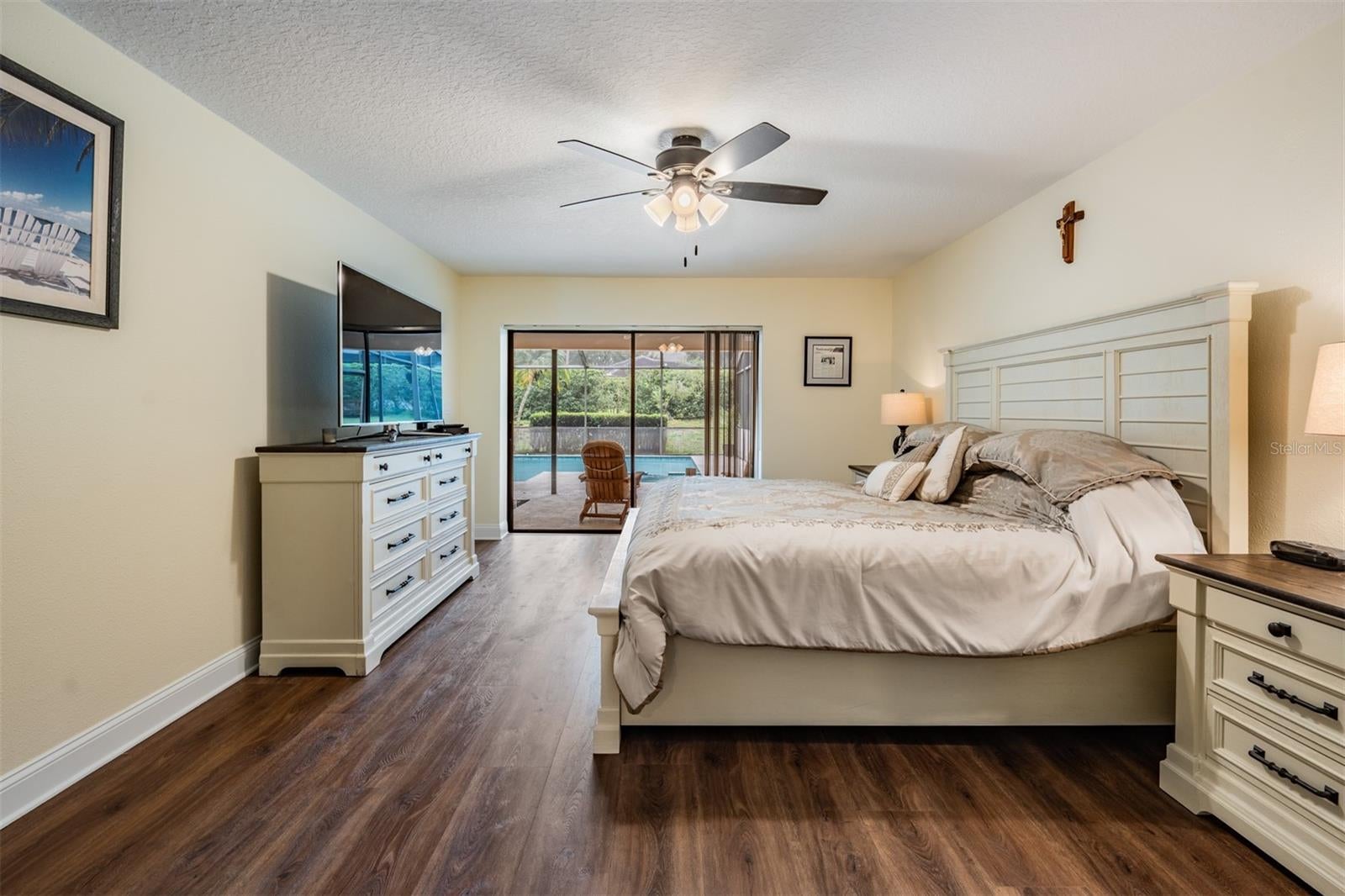 Palm Harbor, Florida, 34684, United States, 4 Bedrooms Bedrooms, ,4 BathroomsBathrooms,Residential,Active,1936412