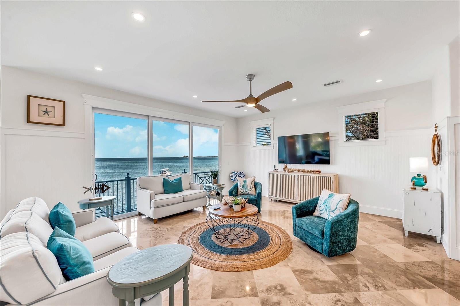 Holmes Beach, Florida, 34217, United States, 5 Bedrooms Bedrooms, ,5 BathroomsBathrooms,Residential,Active,1907959