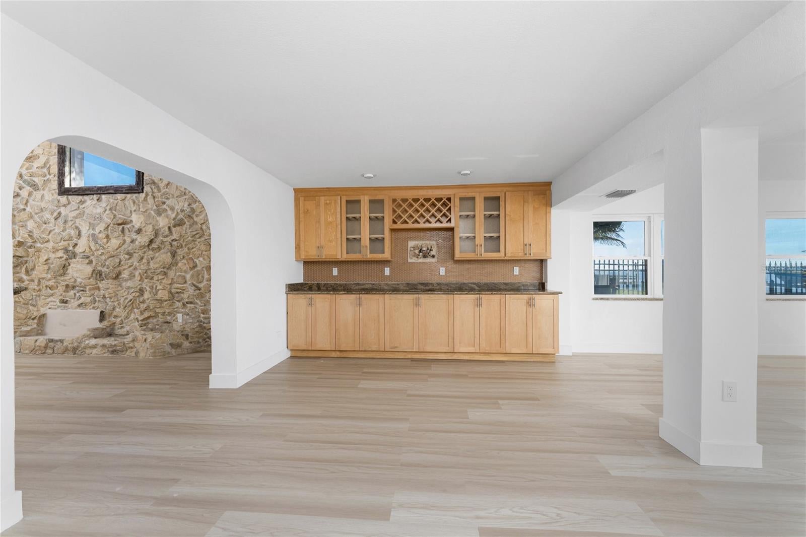 Port Charlotte, Florida, 33952, United States, 5 Bedrooms Bedrooms, ,5 BathroomsBathrooms,Residential,Active,2010210