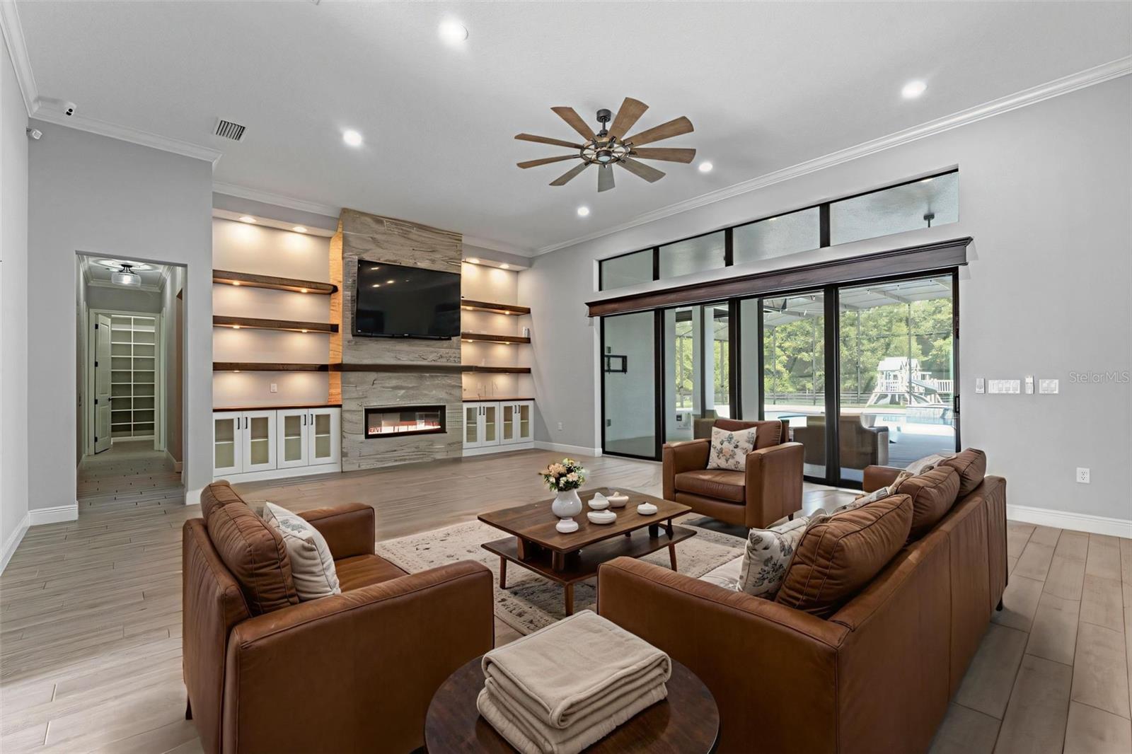 Eustis, Florida, 32736, United States, 4 Bedrooms Bedrooms, ,5 BathroomsBathrooms,Residential,Active,1929677