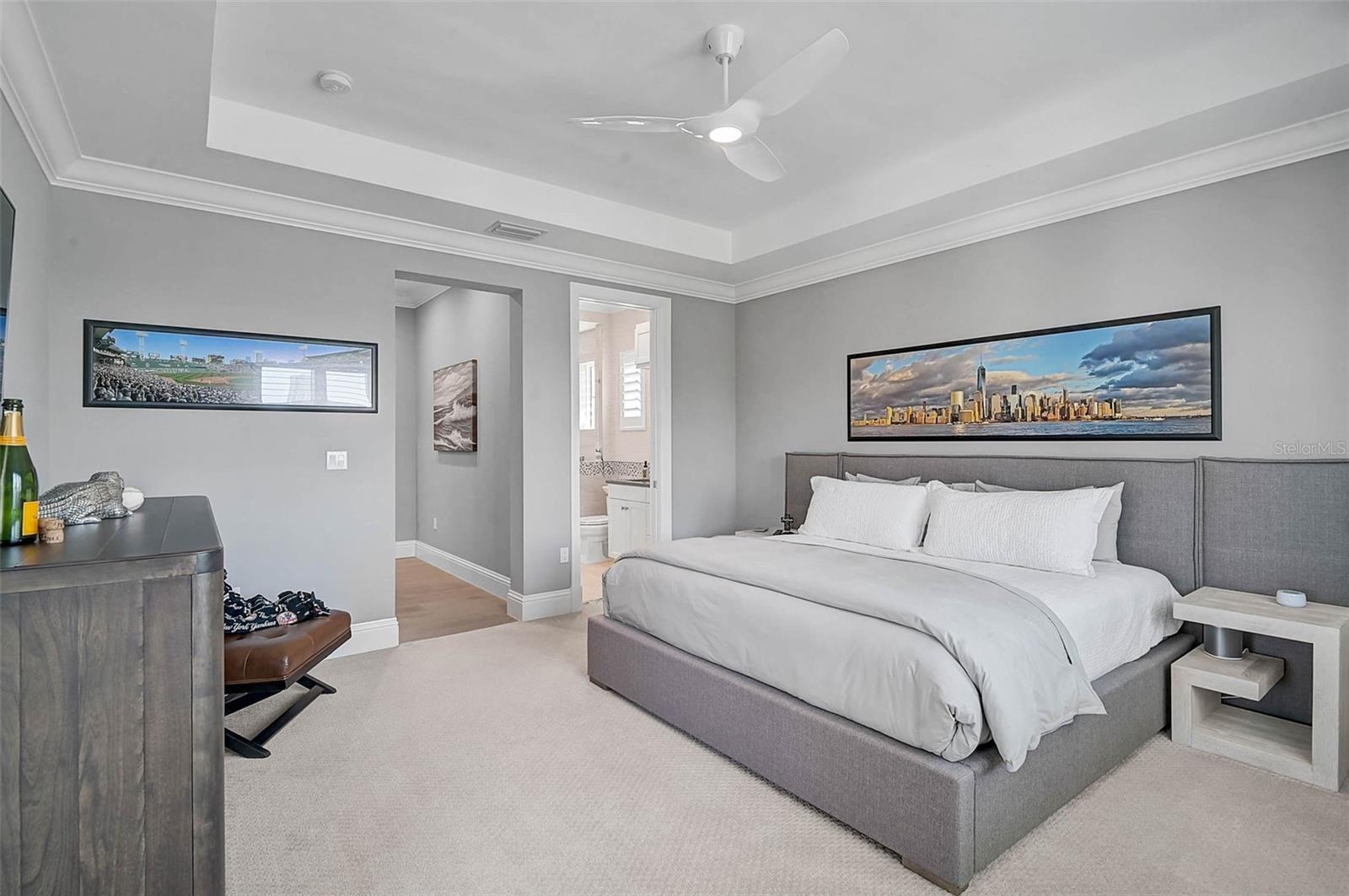 Sarasota, Florida, 34236, United States, 5 Bedrooms Bedrooms, ,6 BathroomsBathrooms,Residential,Active,1972132