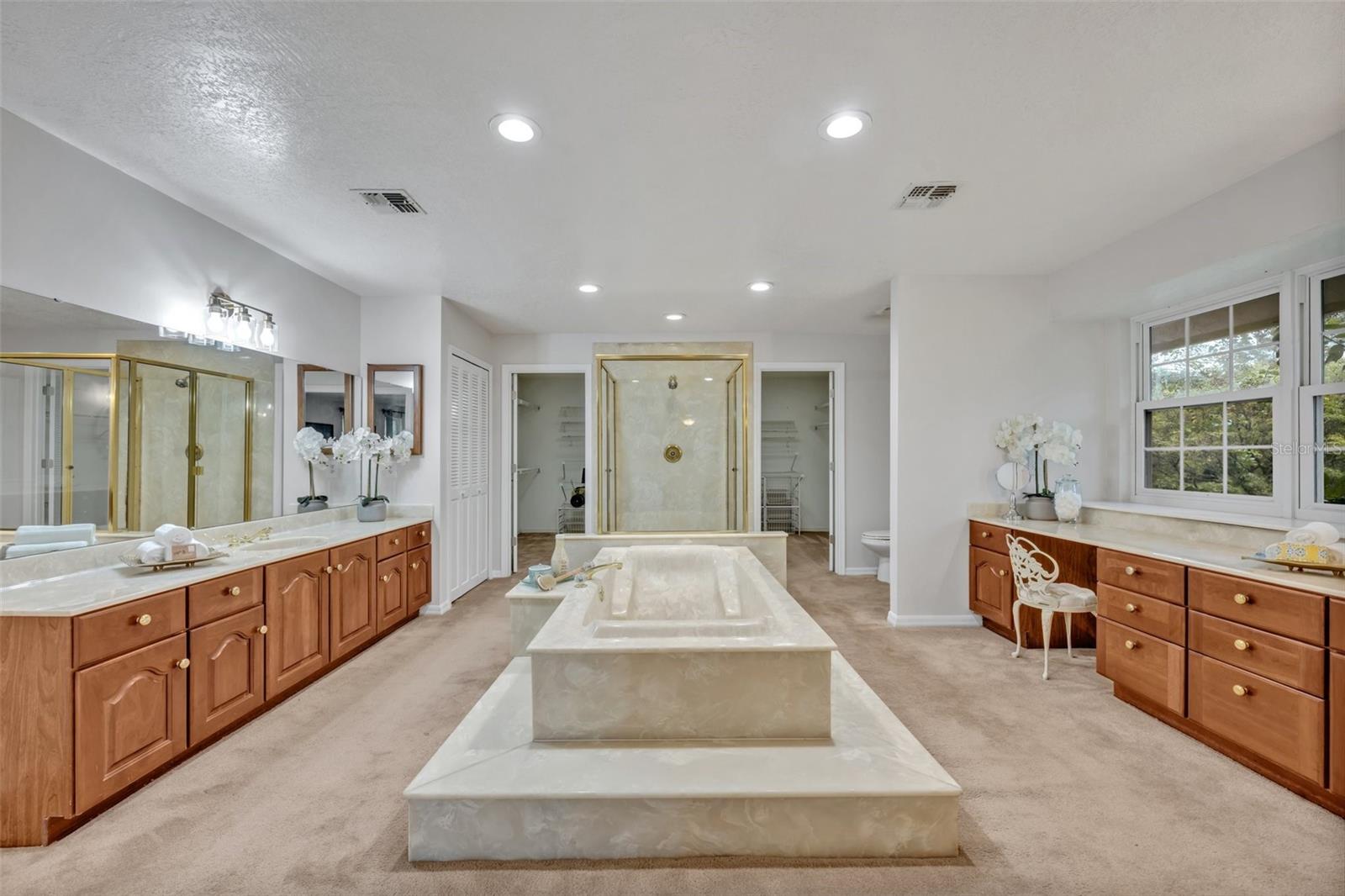 Geneva, Florida, 32732, United States, ,4 BathroomsBathrooms,Residential,Active,1701775