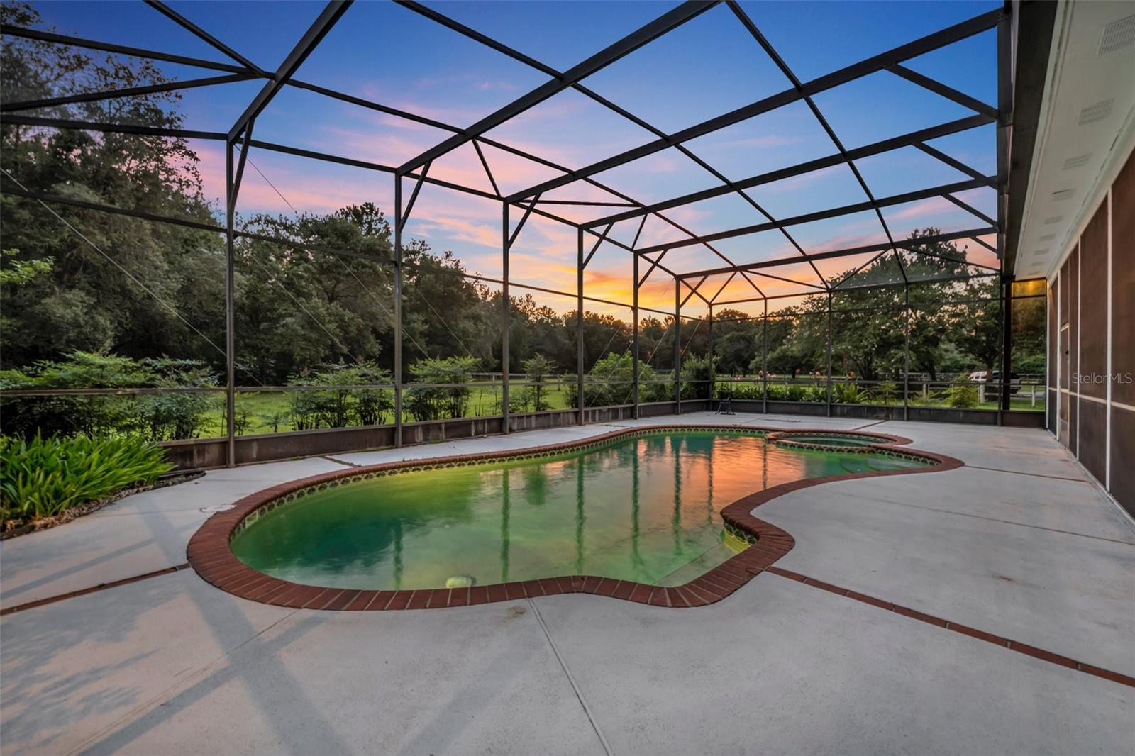 Geneva, Florida, 32732, United States, ,4 BathroomsBathrooms,Residential,Active,1701775