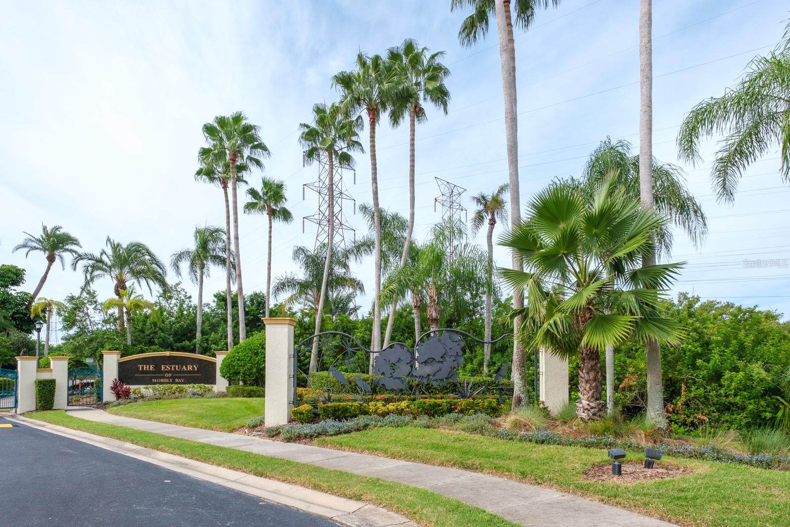 Oldsmar, Florida, 34677, United States, 5 Bedrooms Bedrooms, ,4 BathroomsBathrooms,Residential,Active,1952054