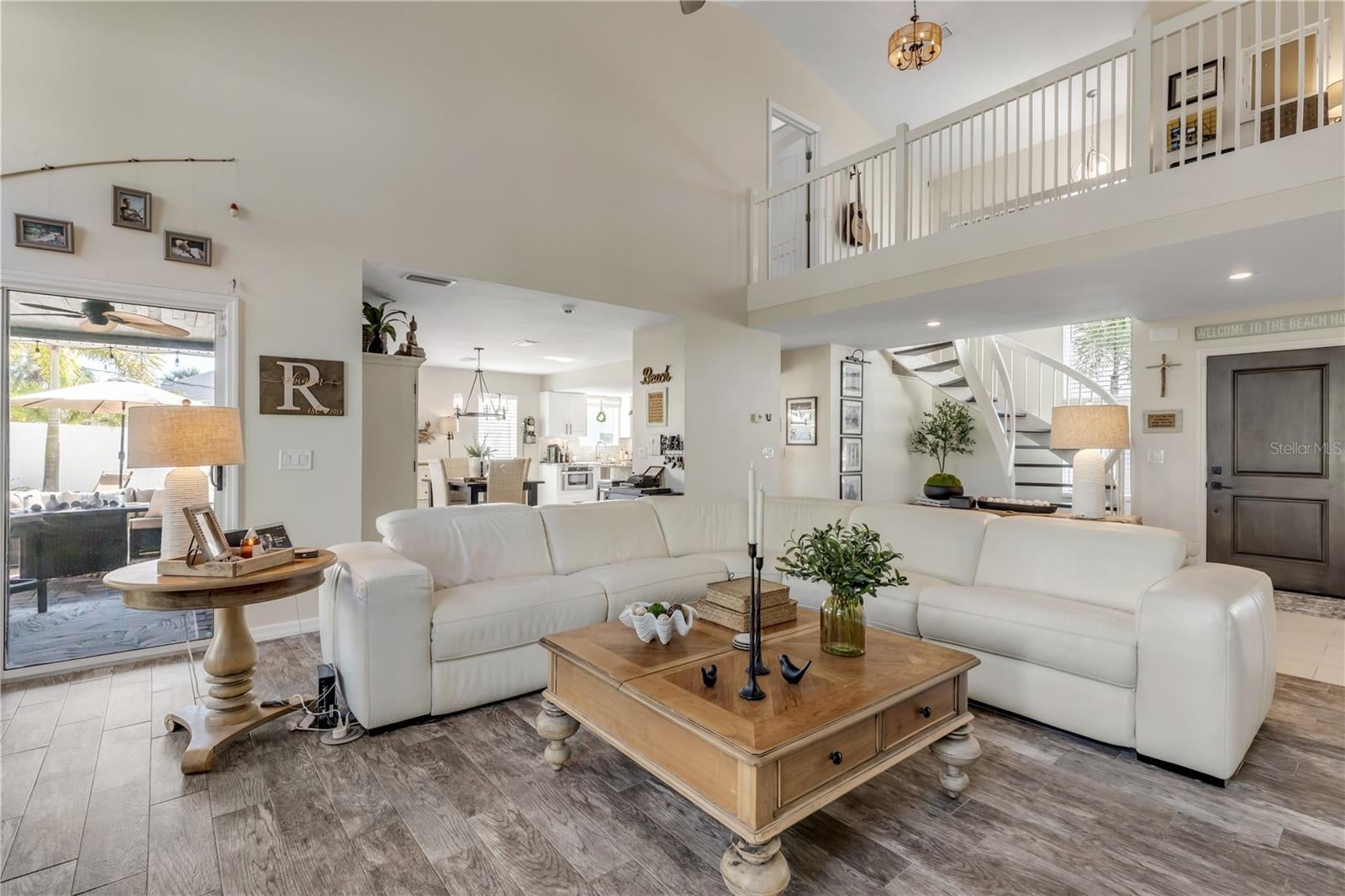 New Smyrna Beach, Florida, 32169, United States, 4 Bedrooms Bedrooms, ,5 BathroomsBathrooms,Residential,Active,2008346