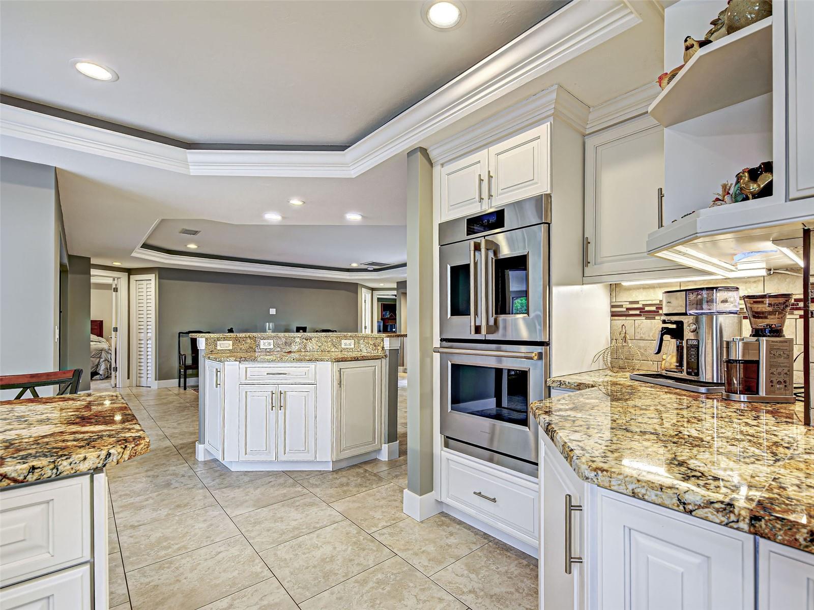 Port Charlotte, Florida, 33952, United States, 4 Bedrooms Bedrooms, ,5 BathroomsBathrooms,Residential,Active,1996574