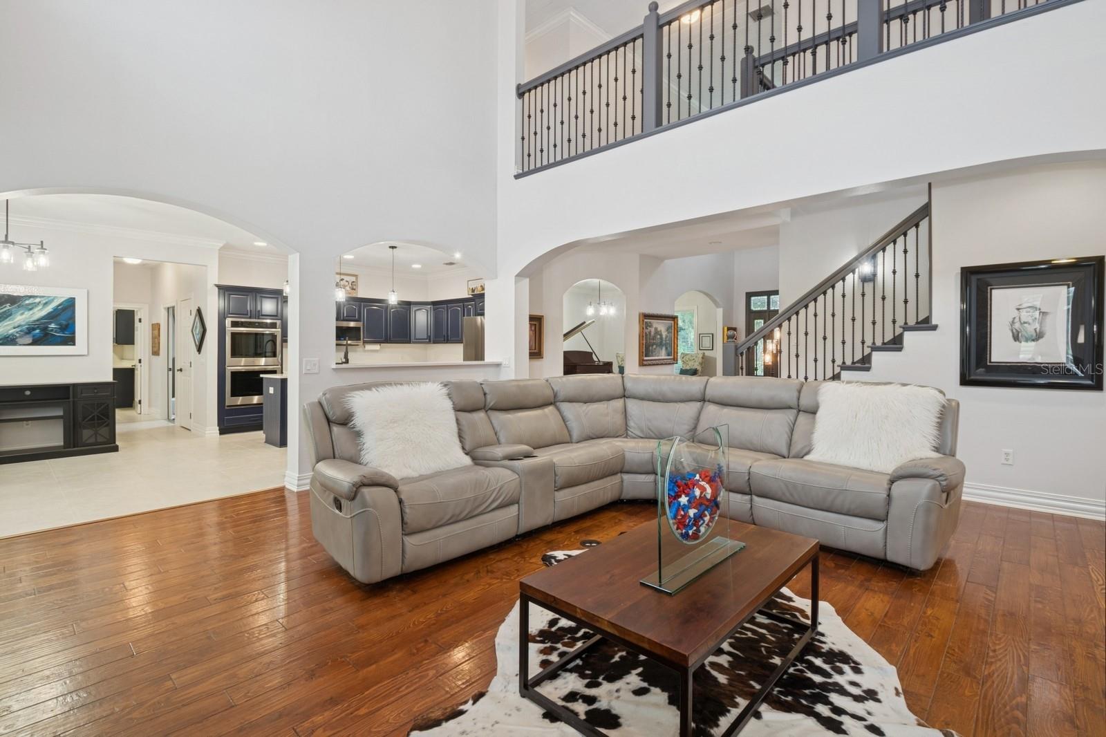 Fruitland Park, Florida, 34731, United States, 7 Bedrooms Bedrooms, ,6 BathroomsBathrooms,Residential,Active,1894791