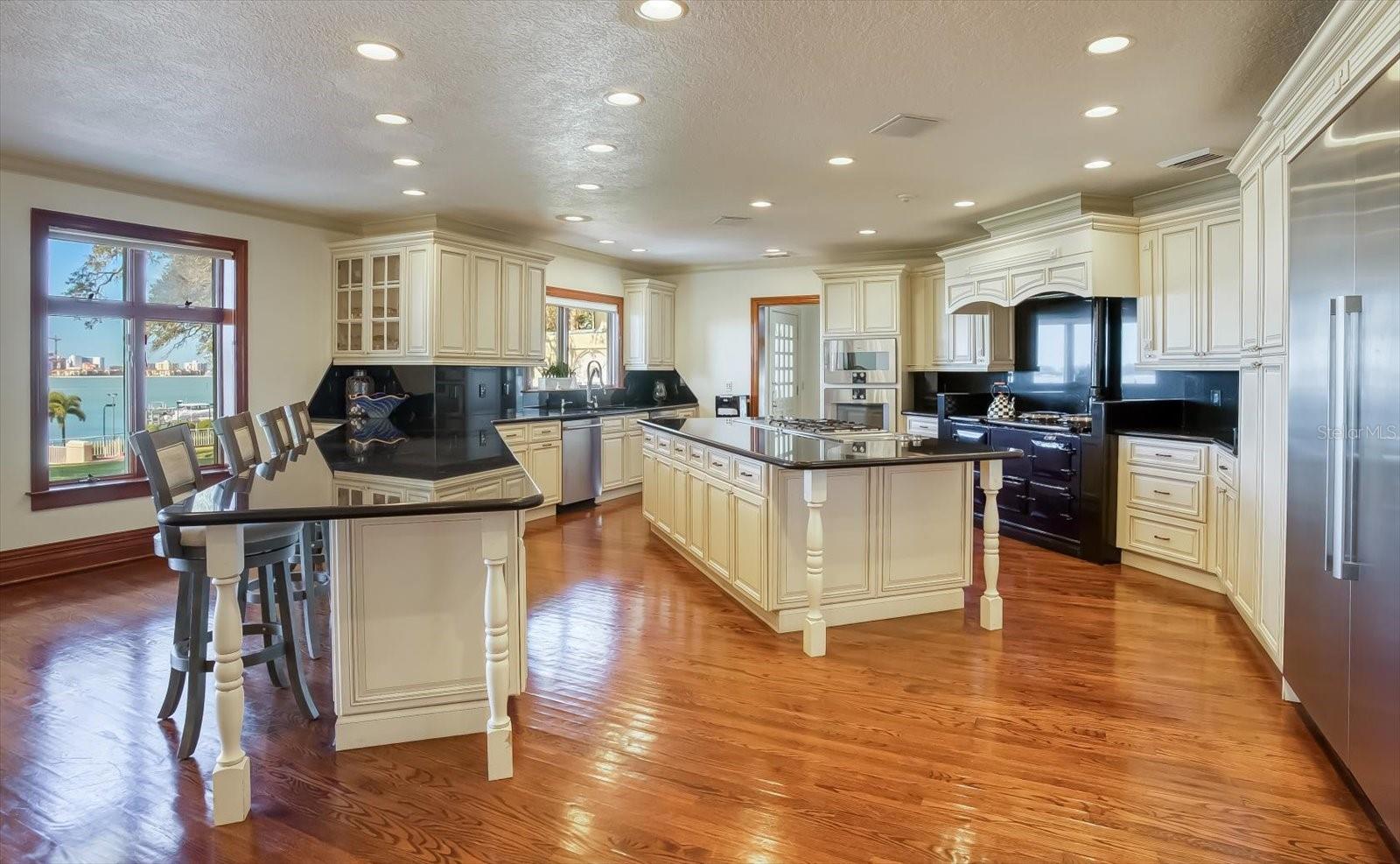 Clearwater, Florida, 33756, United States, 10 Bedrooms Bedrooms, ,11 BathroomsBathrooms,Residential,Active,1738489