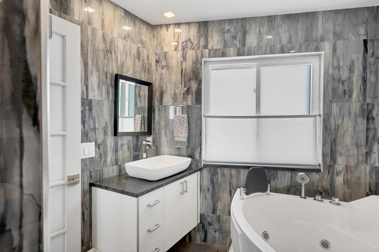 Englewood, Florida, 34223, United States, 4 Bedrooms Bedrooms, ,5 BathroomsBathrooms,Residential,Active,2012194