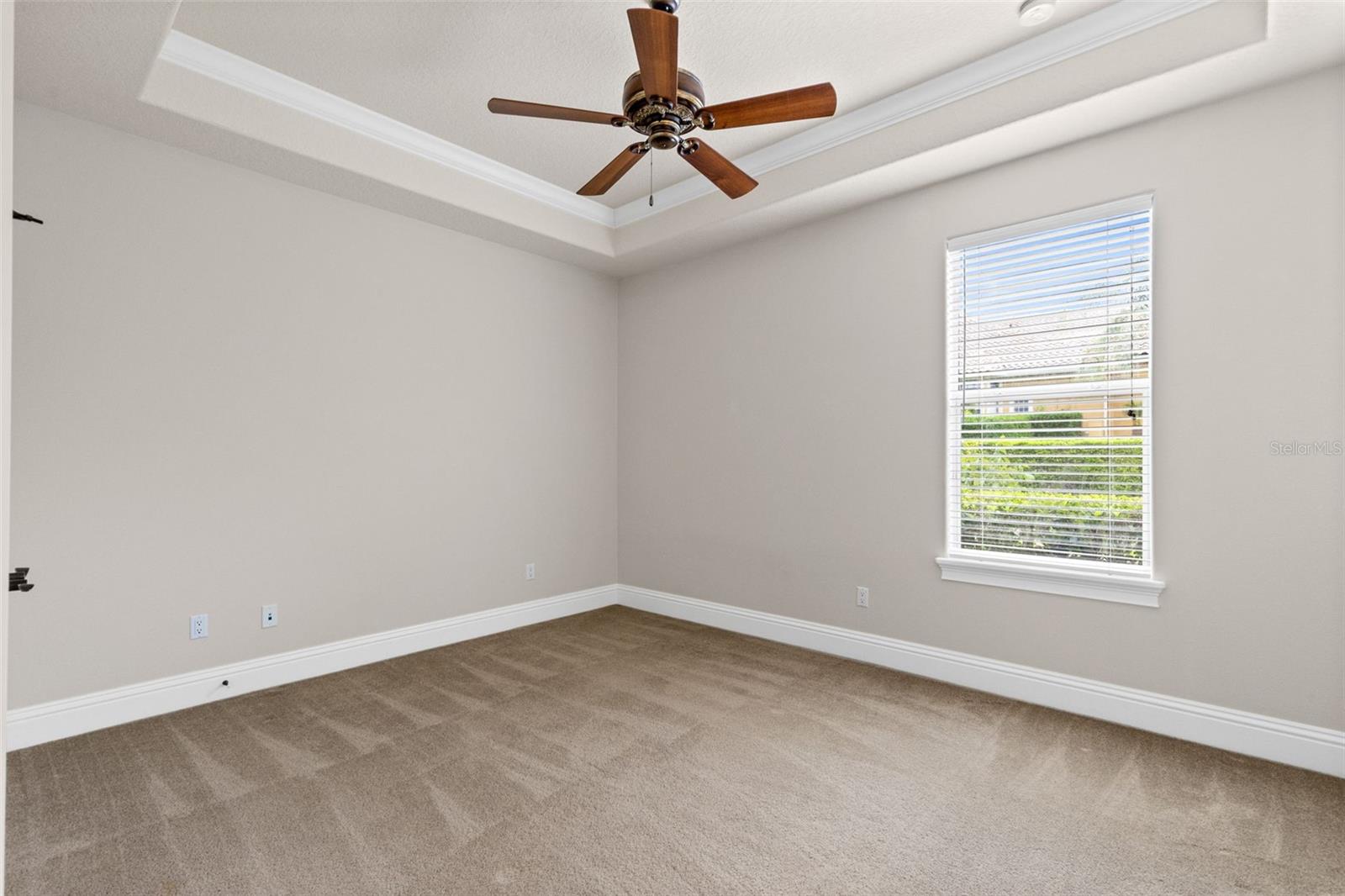 Sanford, Florida, 32771, United States, 4 Bedrooms Bedrooms, ,4 BathroomsBathrooms,Residential,Active,2045805