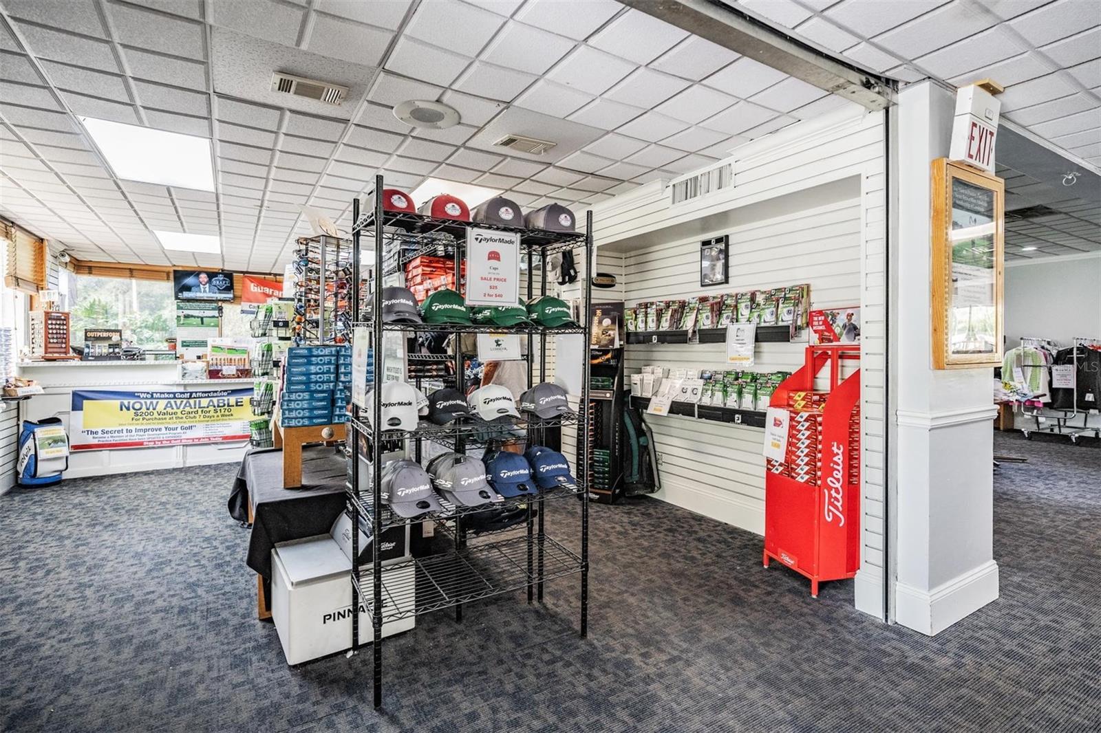 Palm Harbor, Florida, 34685, United States, ,4 BathroomsBathrooms,Residential,Active,1810371