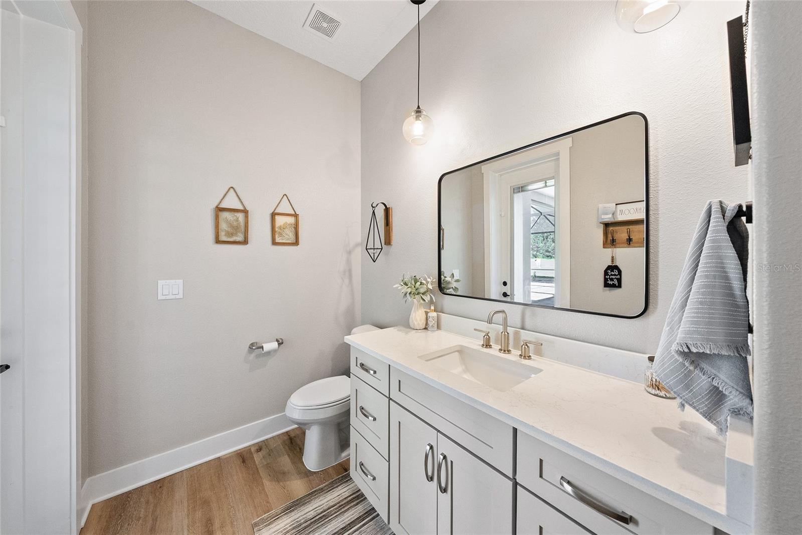 Oxford, Florida, 34484, United States, 4 Bedrooms Bedrooms, ,3 BathroomsBathrooms,Residential,Active,1936399