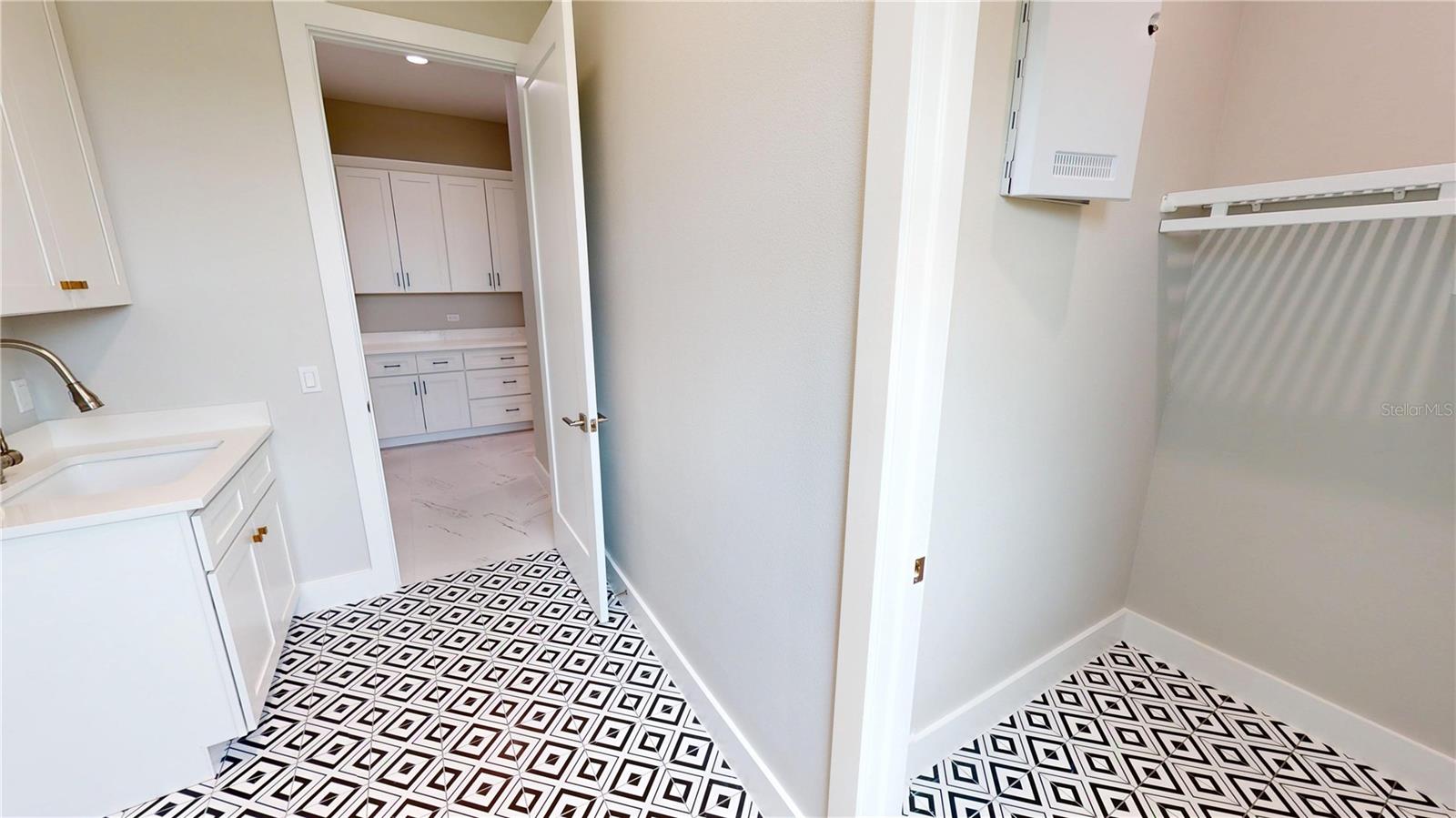 Punta Gorda, Florida, 33982, United States, 4 Bedrooms Bedrooms, ,3 BathroomsBathrooms,Residential,Active,1880352