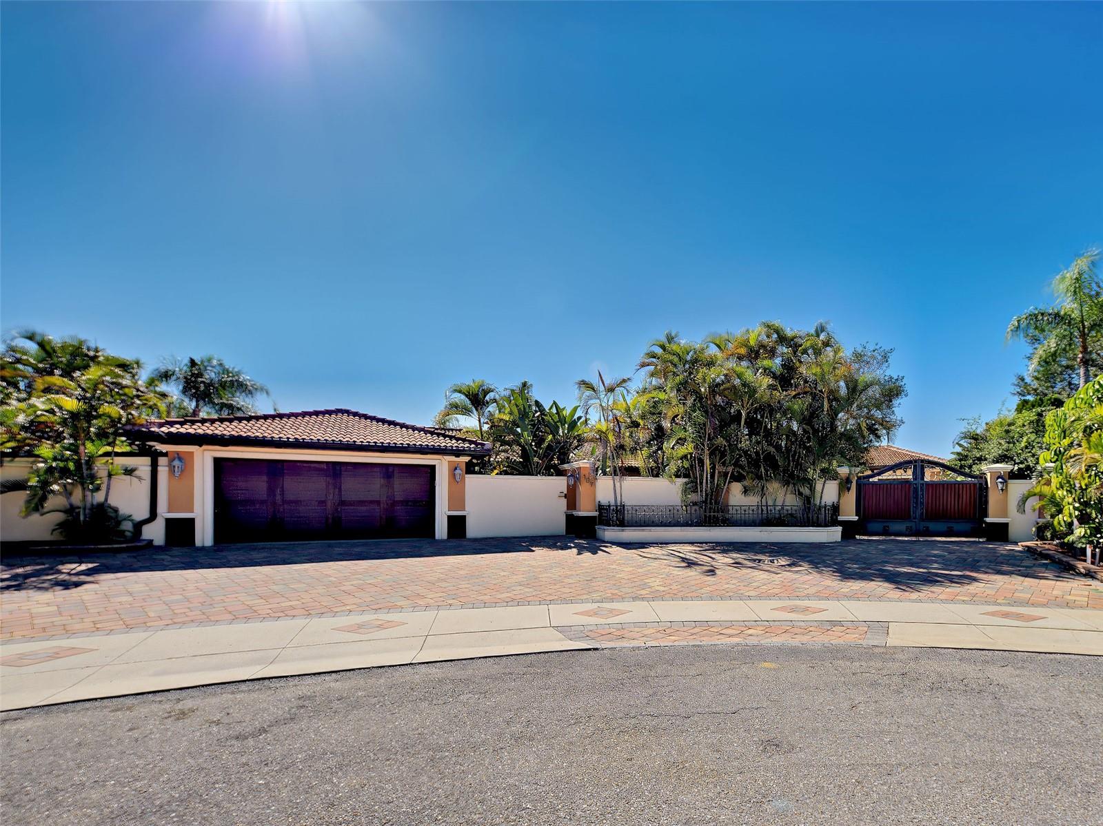 Port Charlotte, Florida, 33952, United States, 4 Bedrooms Bedrooms, ,5 BathroomsBathrooms,Residential,Active,1996574