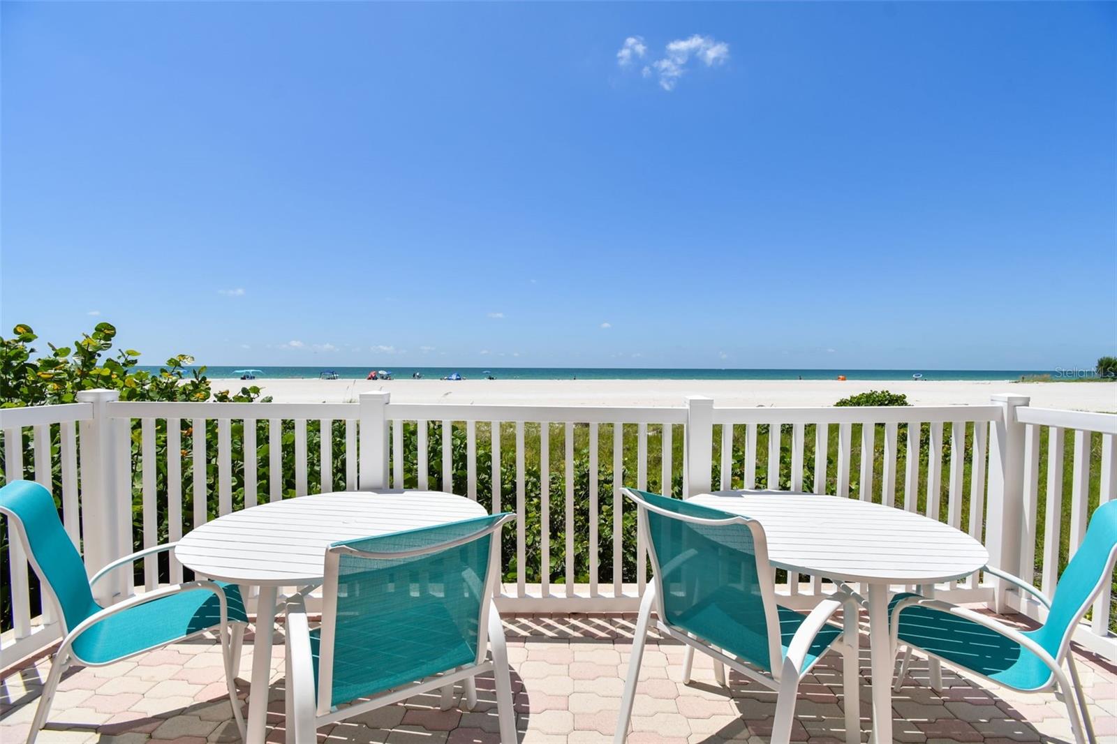 Clearwater Beach, Florida, 33767, United States, 2 Bedrooms Bedrooms, ,3 BathroomsBathrooms,Residential,Active,1919072