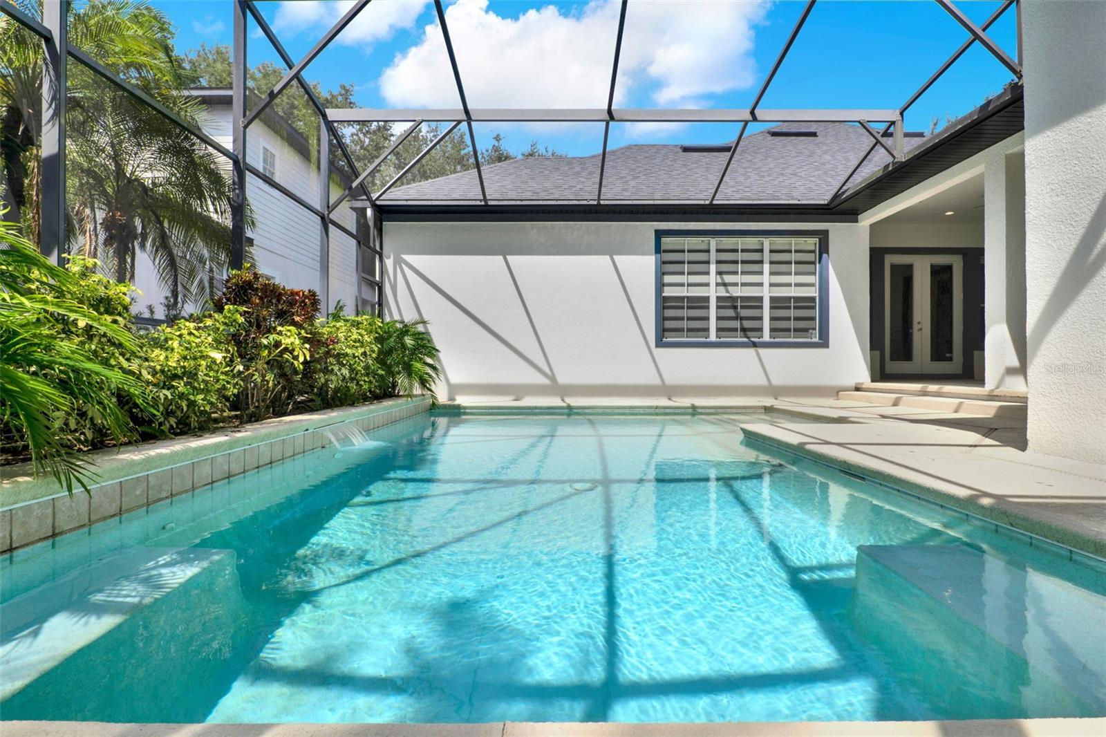 Windermere, Florida, 34786, United States, 4 Bedrooms Bedrooms, ,3 BathroomsBathrooms,Residential,Active,1894756