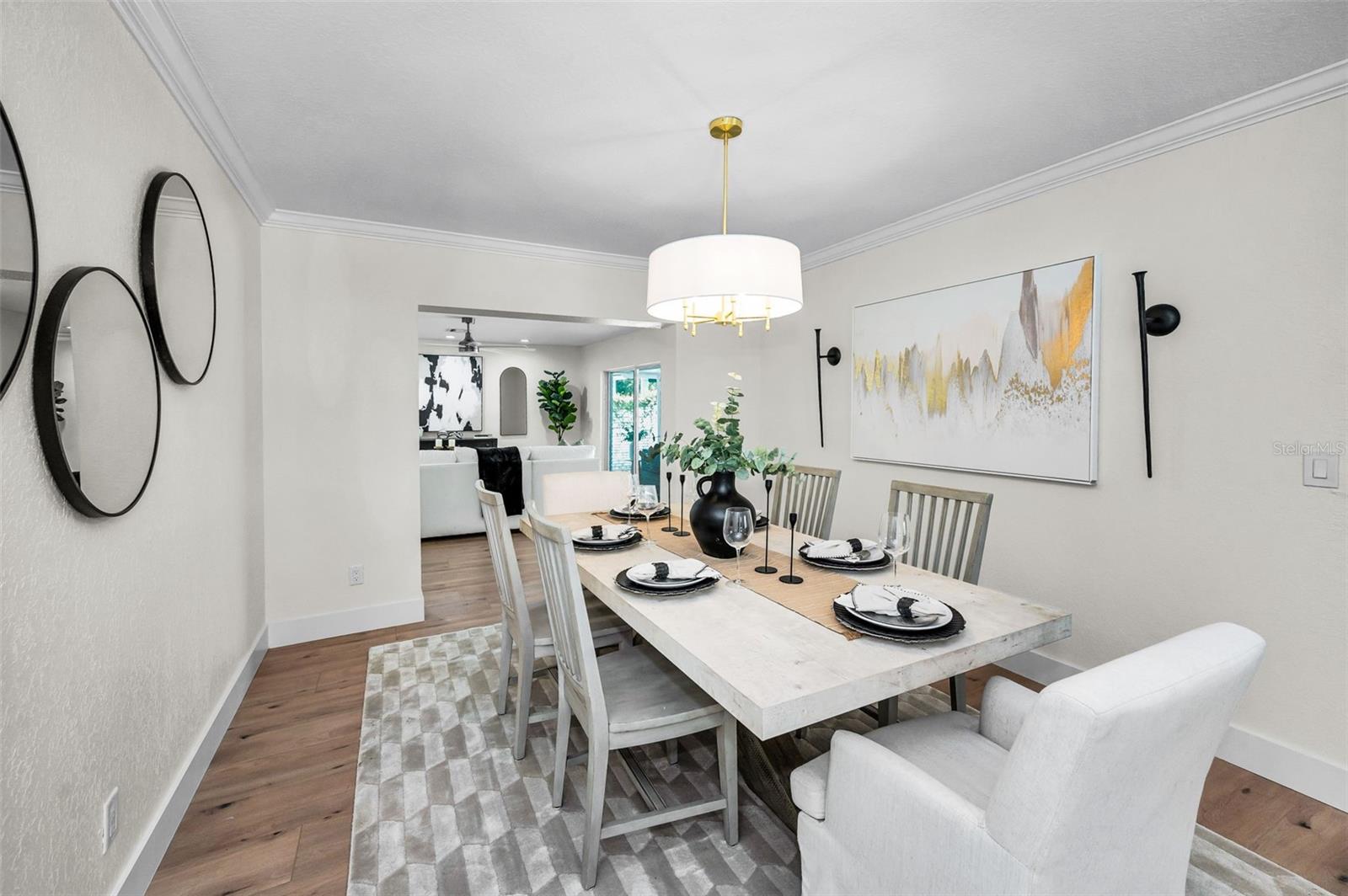 Tampa, Florida, 33609, United States, 4 Bedrooms Bedrooms, ,4 BathroomsBathrooms,Residential,Active,1880304