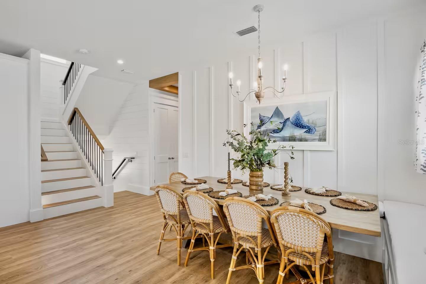 Bradenton Beach, Florida, 34217, United States, 7 Bedrooms Bedrooms, ,7 BathroomsBathrooms,Residential,Active,1971023