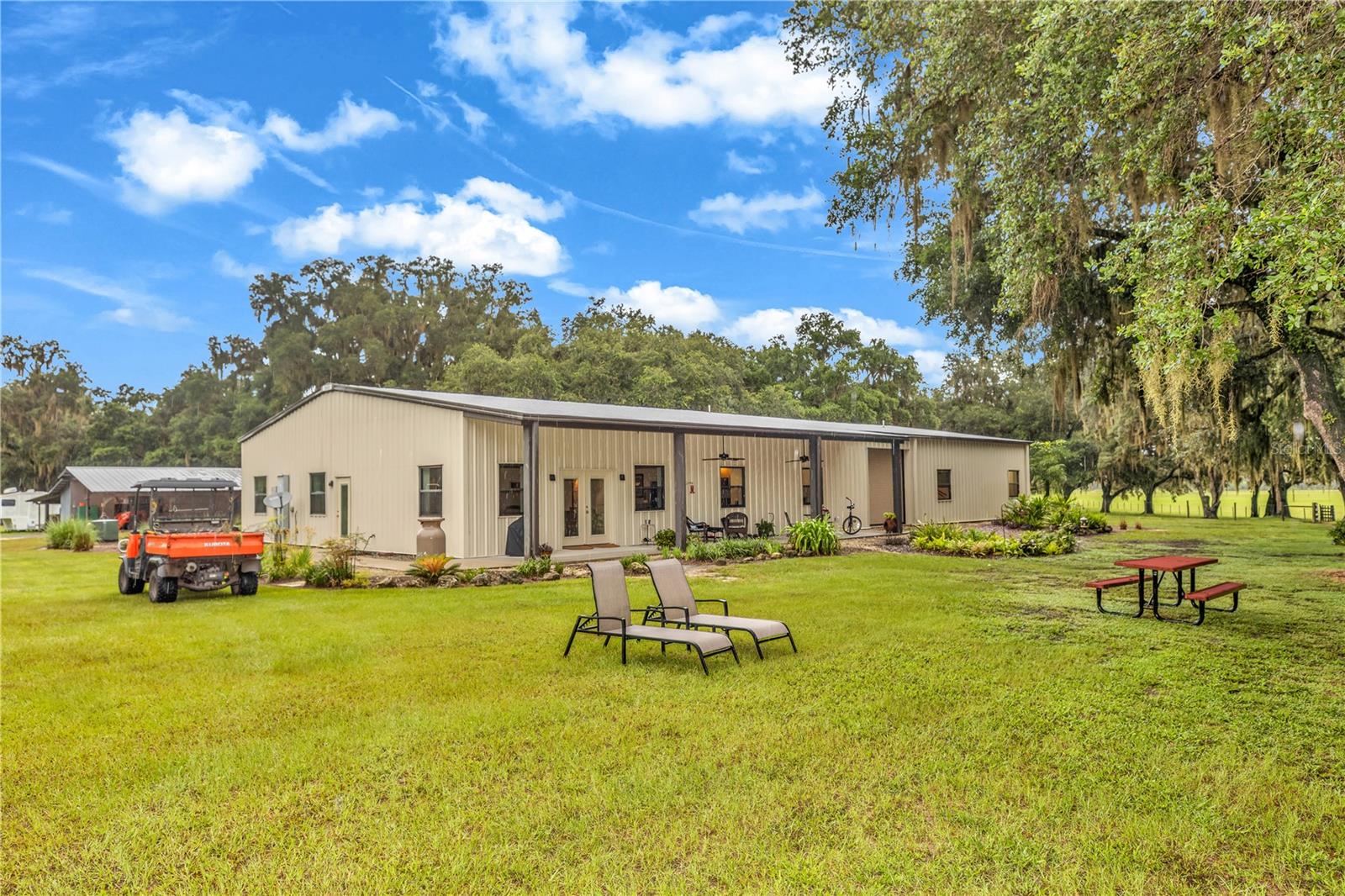 Crystal River, Florida, 34428, United States, 6 Bedrooms Bedrooms, ,5 BathroomsBathrooms,Residential,Active,1945058